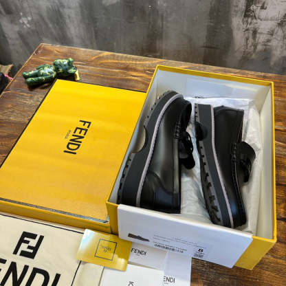 Luxury Shoes - FED - 086