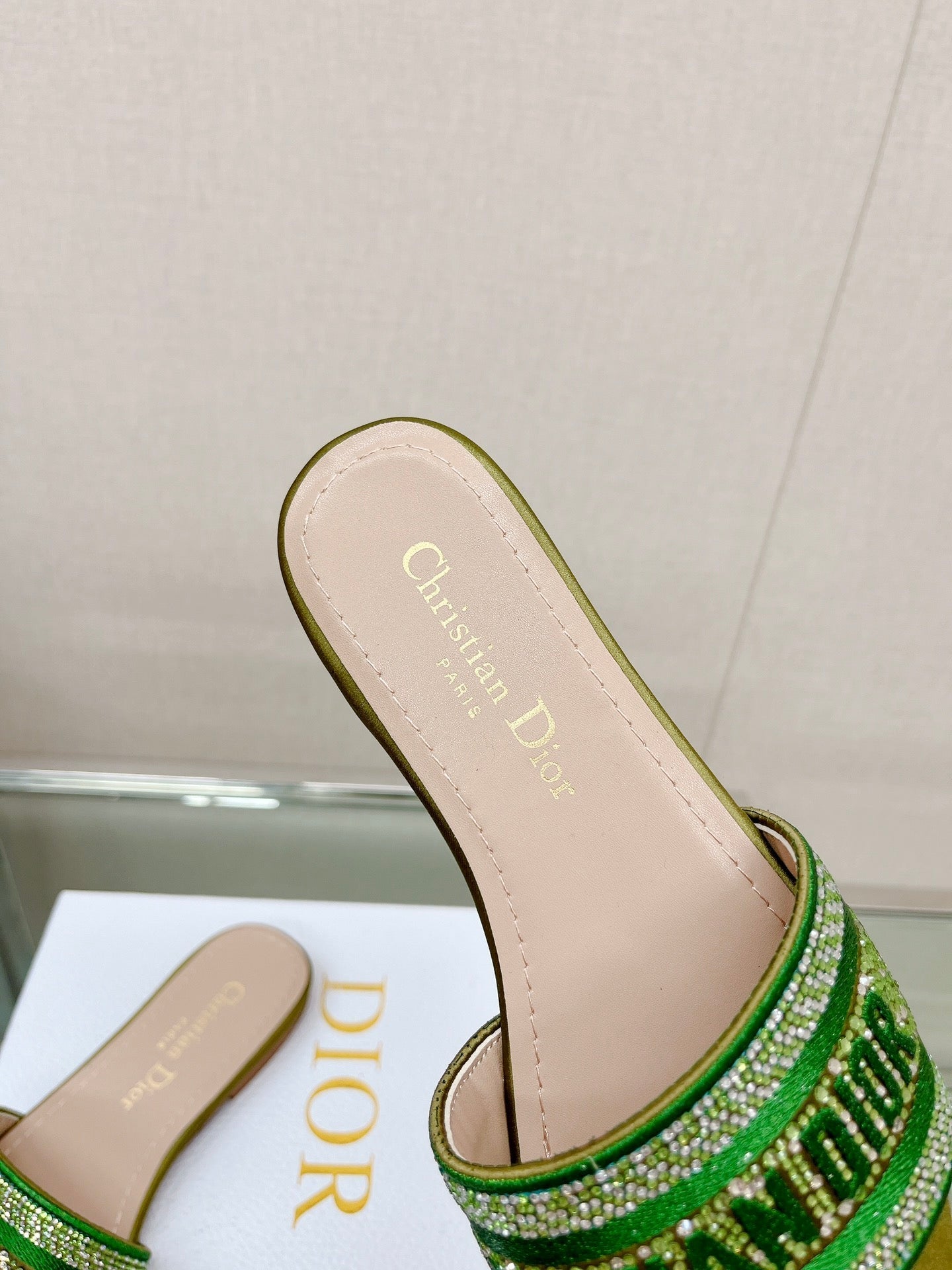Luxury Shoes - DIR - 236