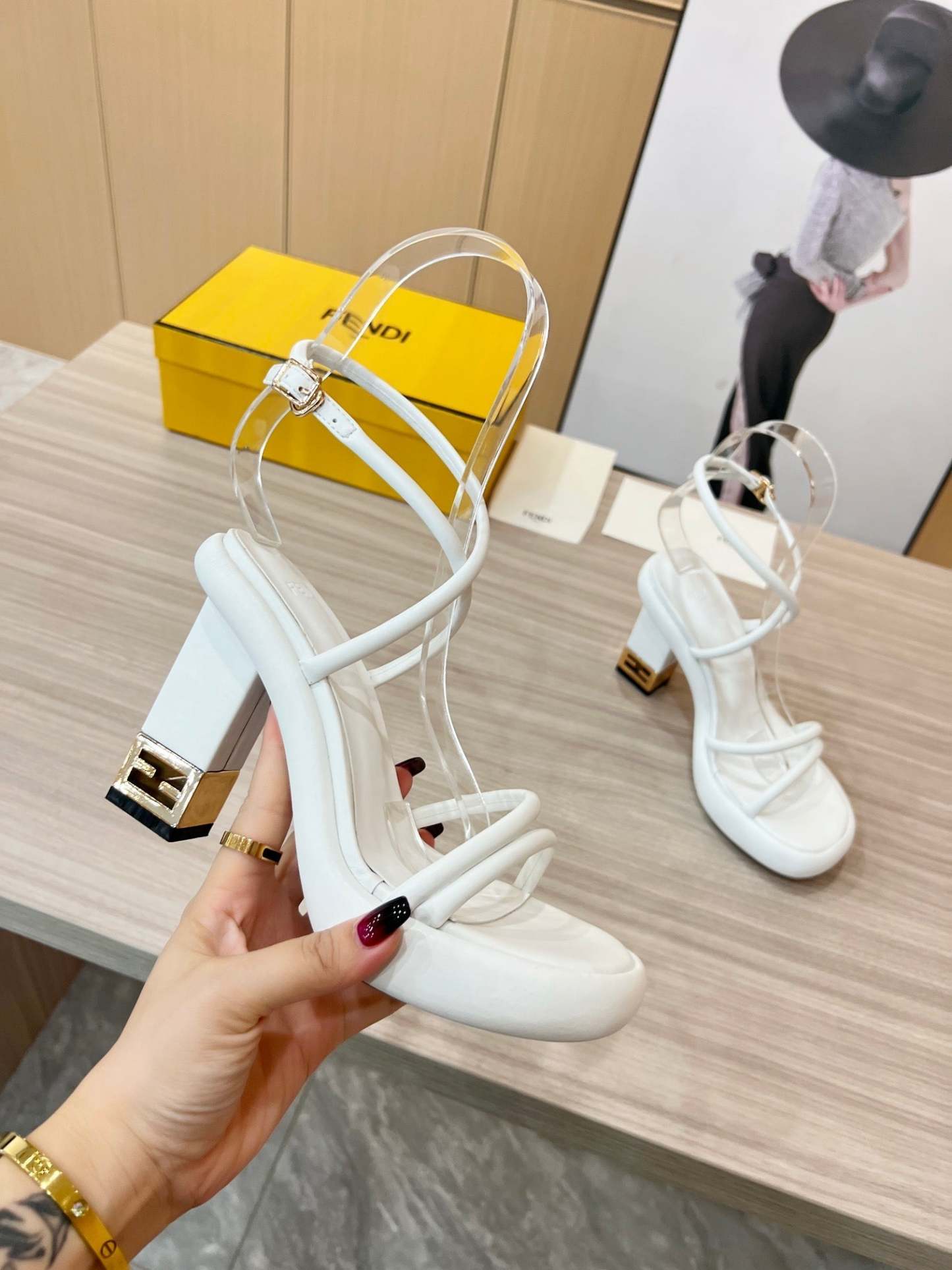 Luxury Shoes - FED - 030