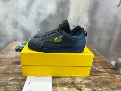 Luxury Shoes - FED - 004