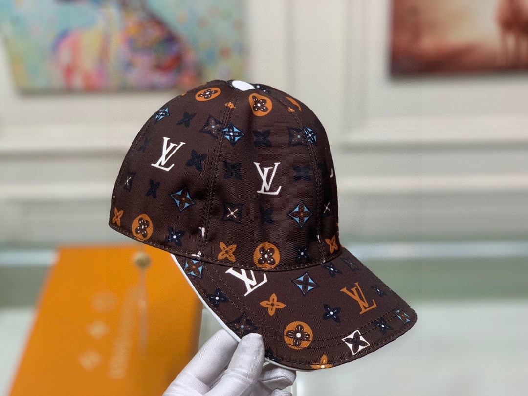LV MONOGRAM PATTERN CAP BROWN