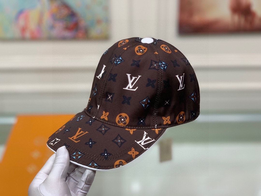 LV MONOGRAM PATTERN CAP BROWN