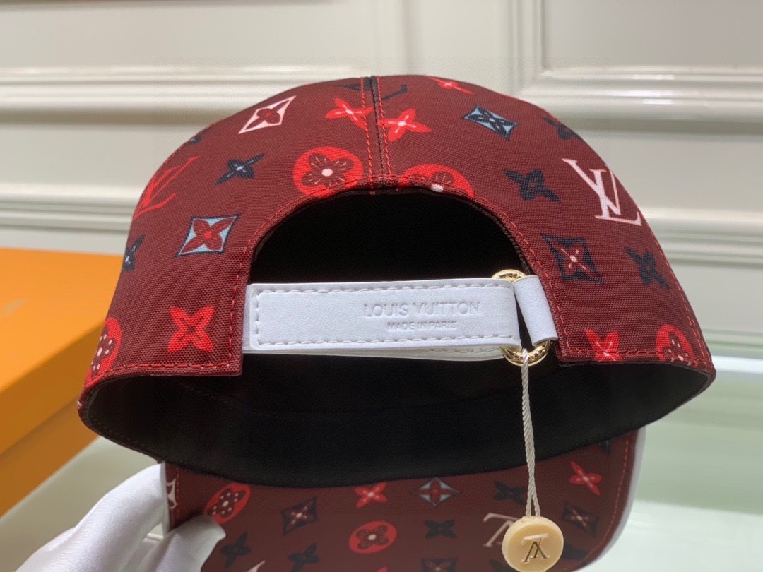 LV MONOGRAM PATTERN CAP RED