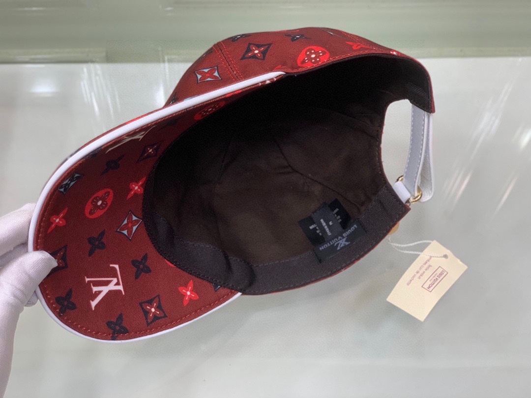 LV MONOGRAM PATTERN CAP RED
