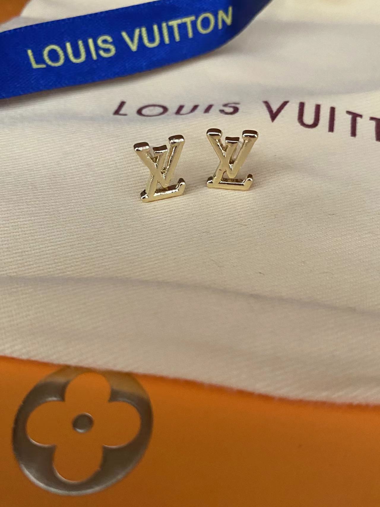 LV EARRINGS GOLD