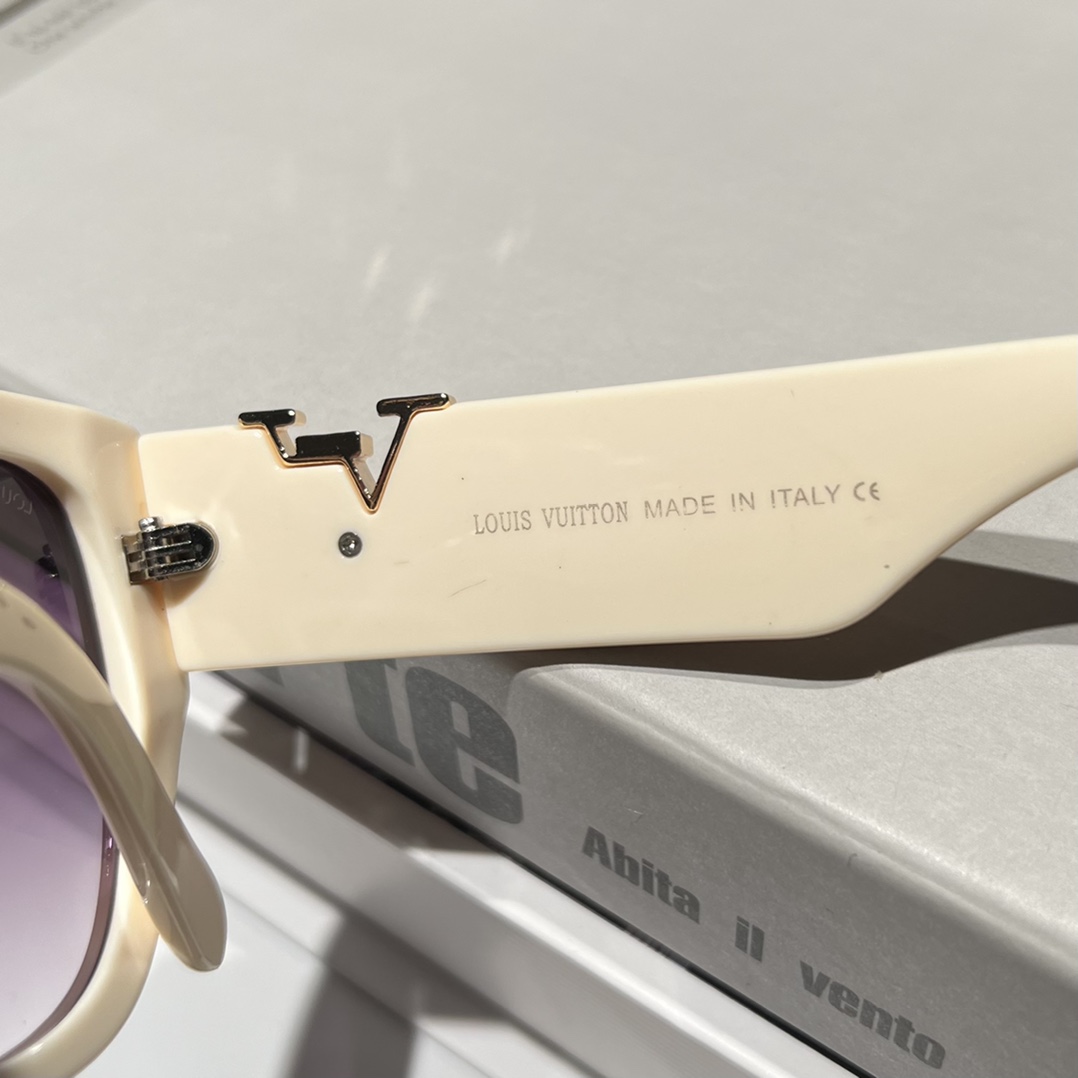 LV ICON CAT EYE SUNGLASSES CREAM Z1734W