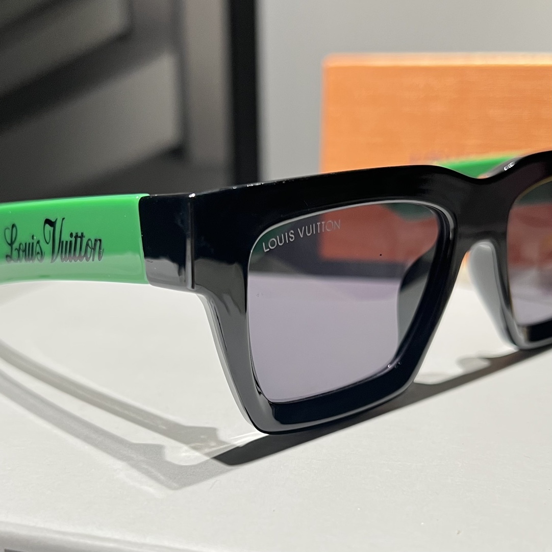 LV LV POP SUNGLASSES GREEN Z1556E