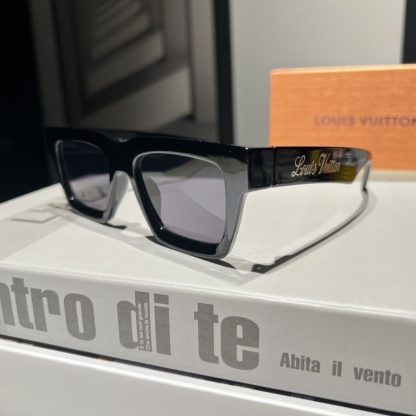 LV LV POP SUNGLASSES BLACK