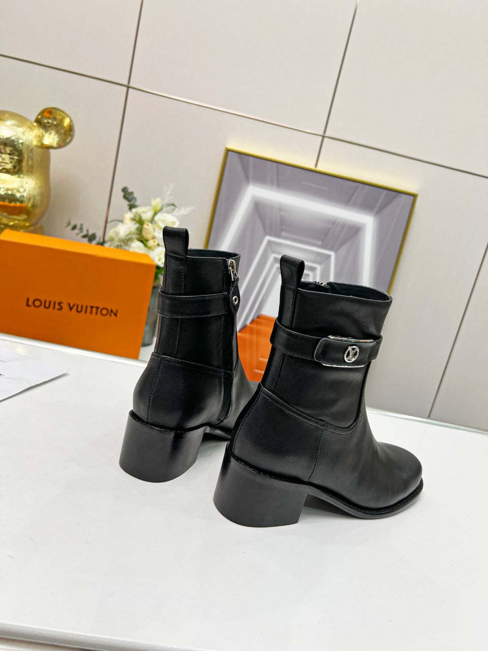 Luxury Shoes - LU-V - 515
