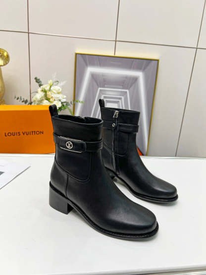 Luxury Shoes - LU-V - 515