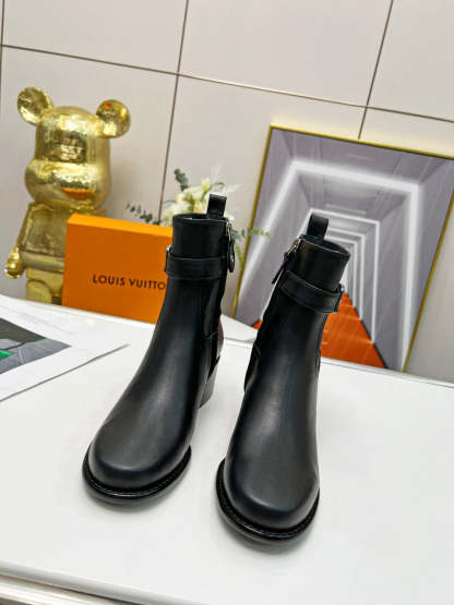 Luxury Shoes - LU-V - 515
