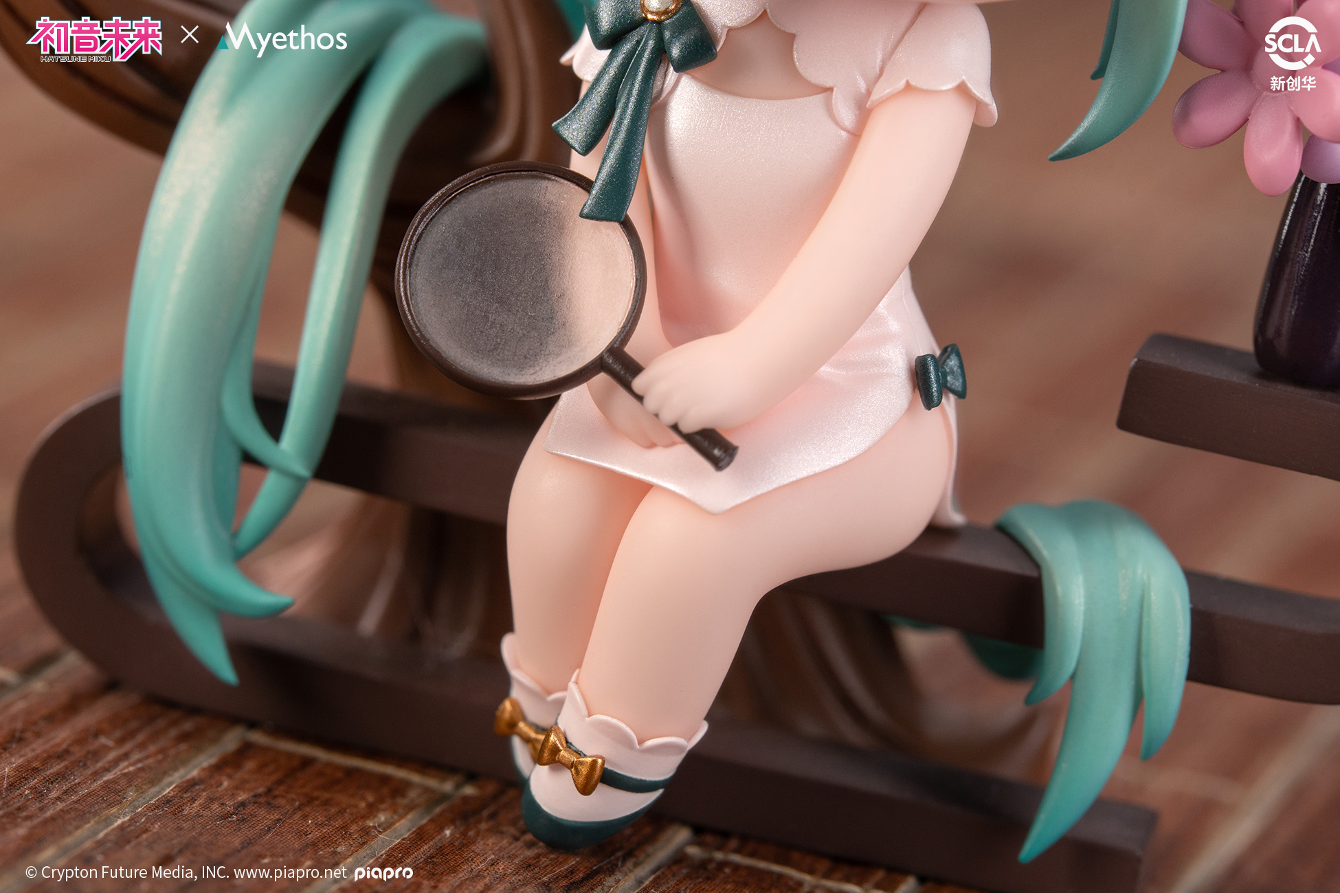 Hatsune Miku Girls' Generation Version Statue GK (licensed), pre-sale, Myethos Studio