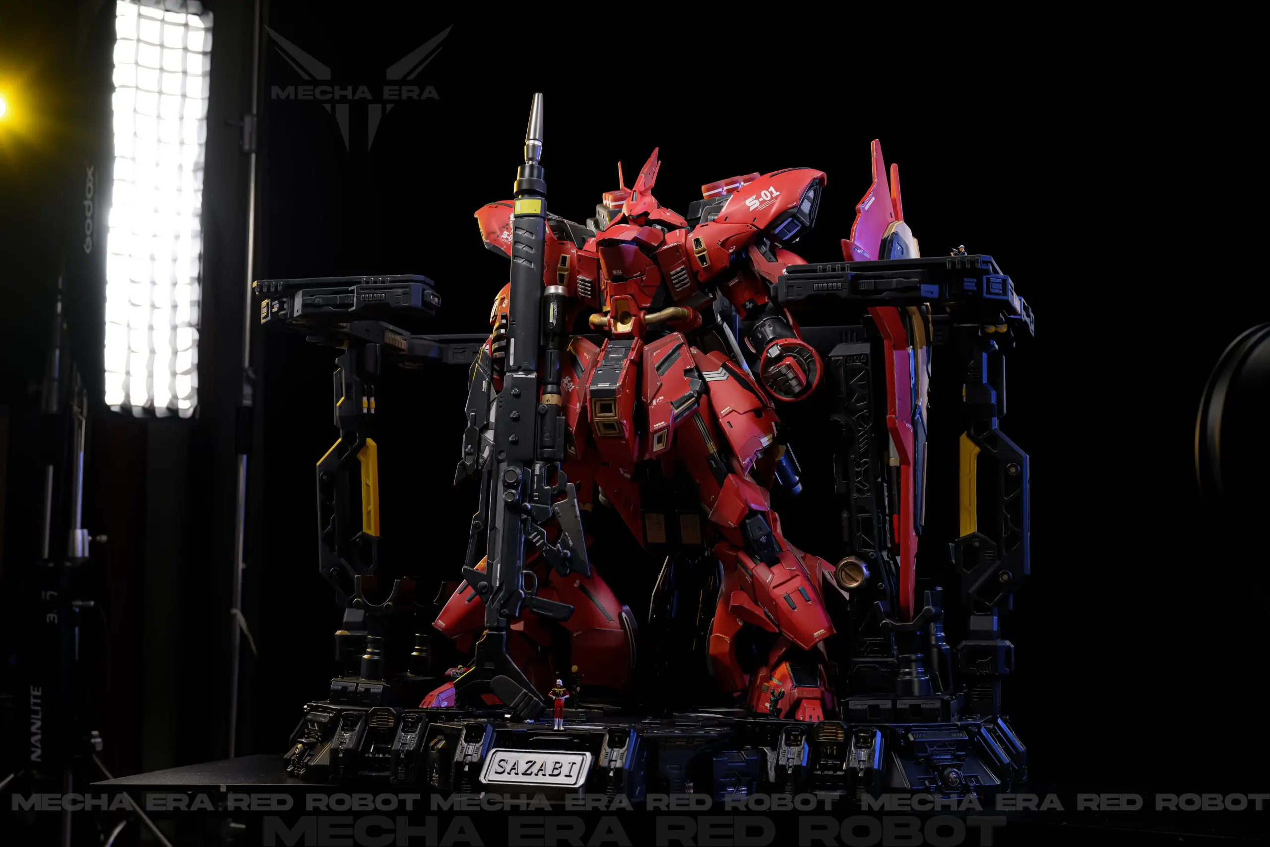 Mecha era Studio - Gundam Series Red Robot Statue(GK) 