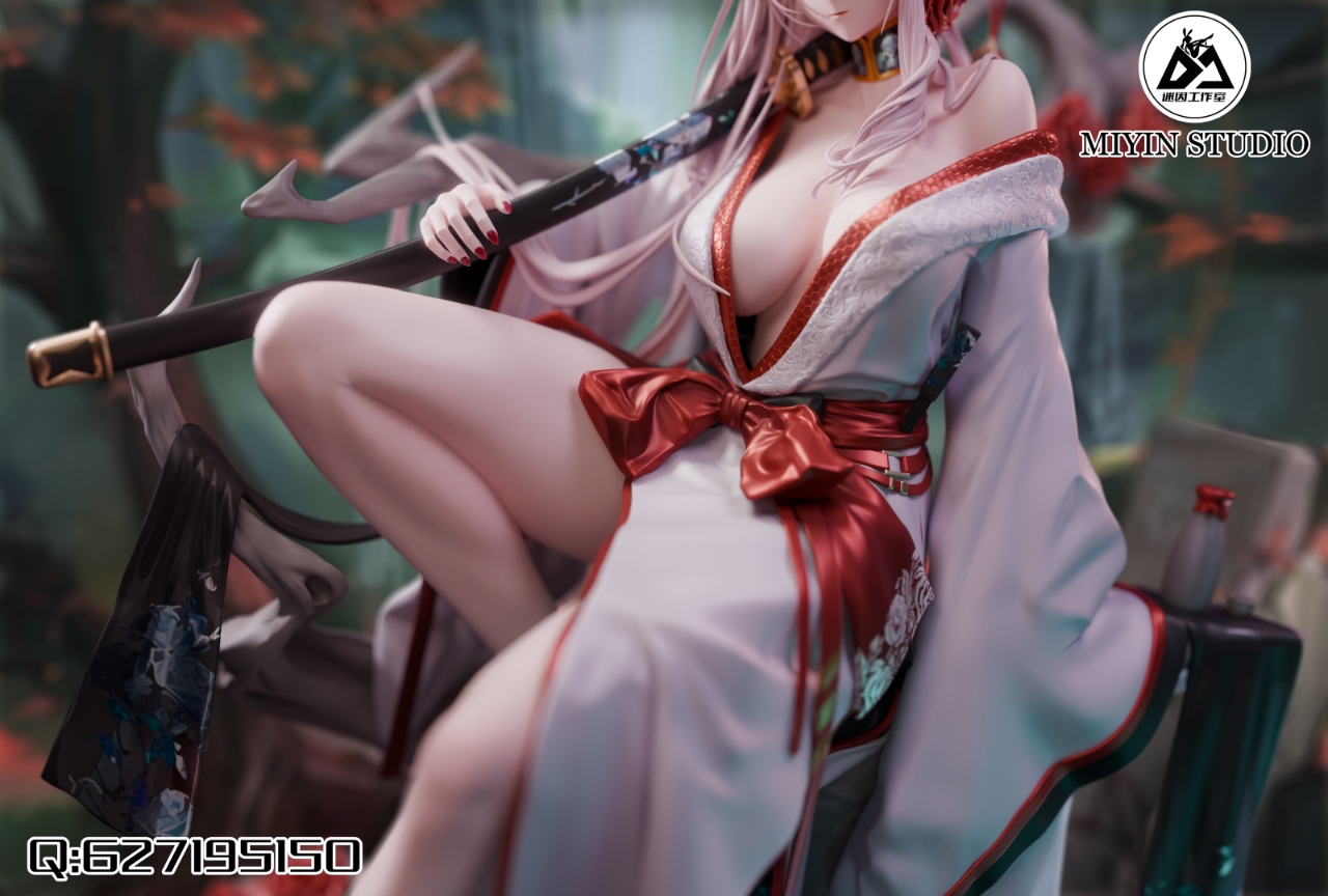 MiYin Studio -NIKKE Red Lotus 1/6 Statue
