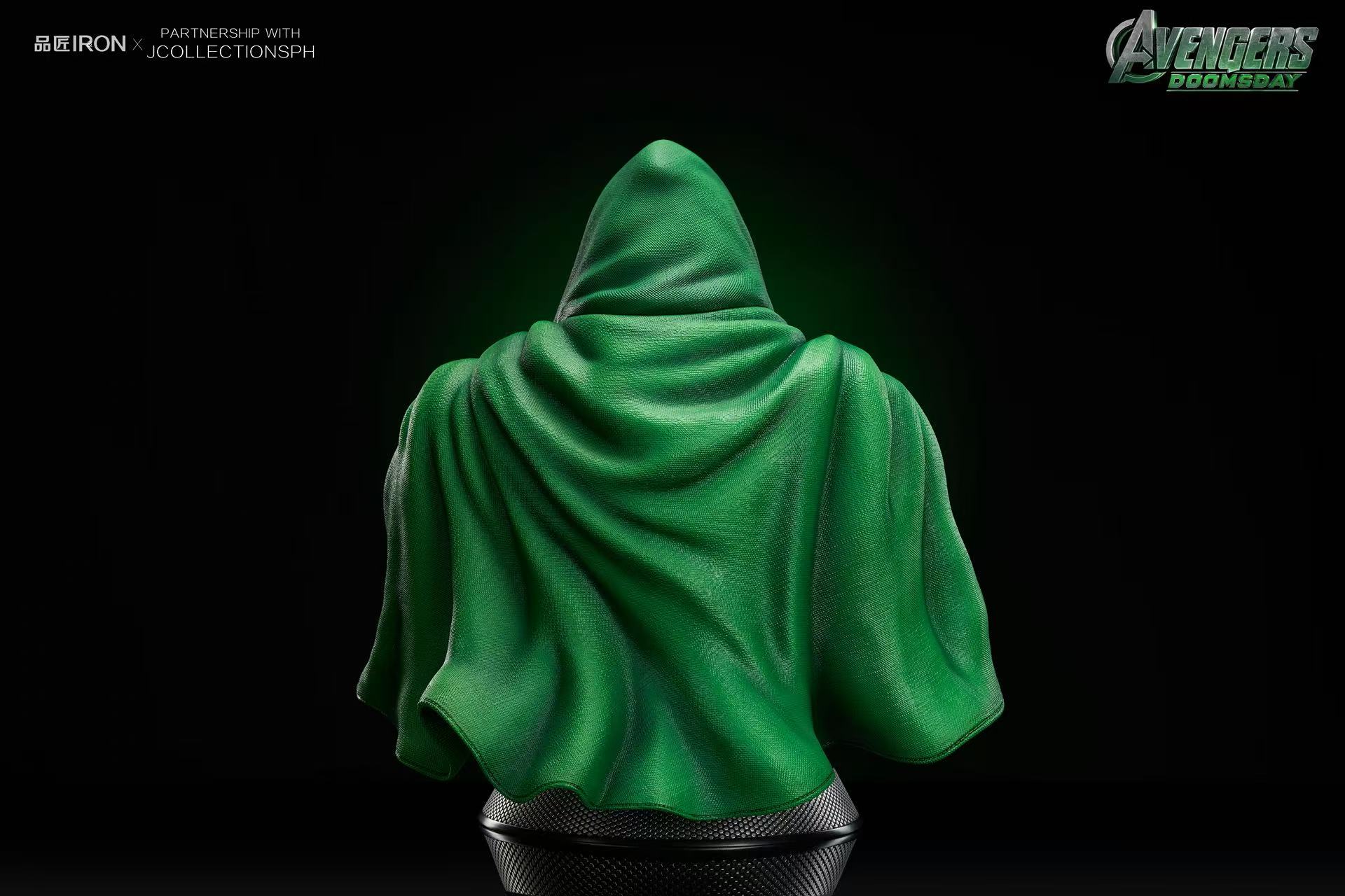 IRON Studio - MQ067 Victor von Doom - Doctor Doom Bust Statue