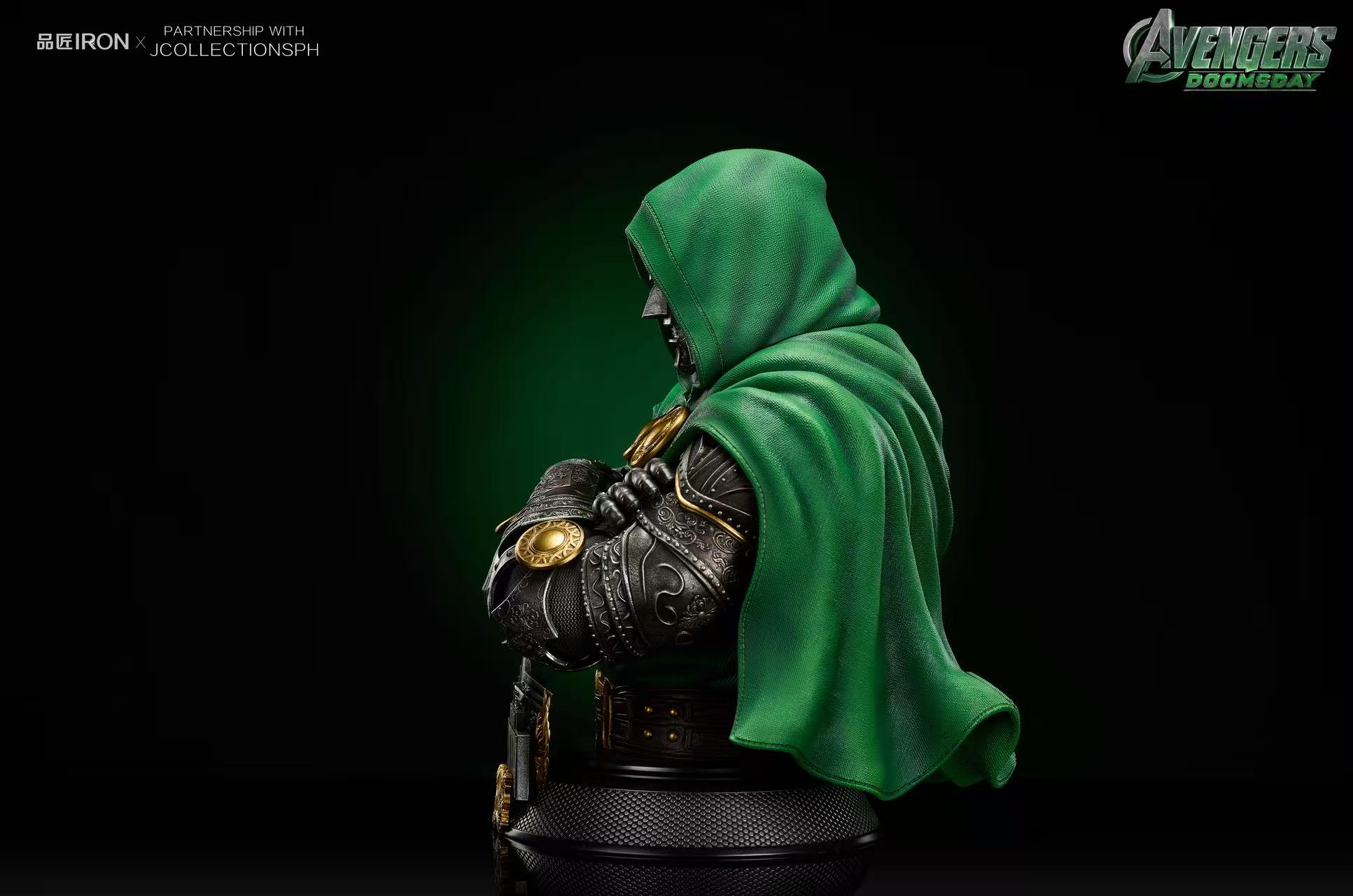 IRON Studio - MQ067 Victor von Doom - Doctor Doom Bust Statue