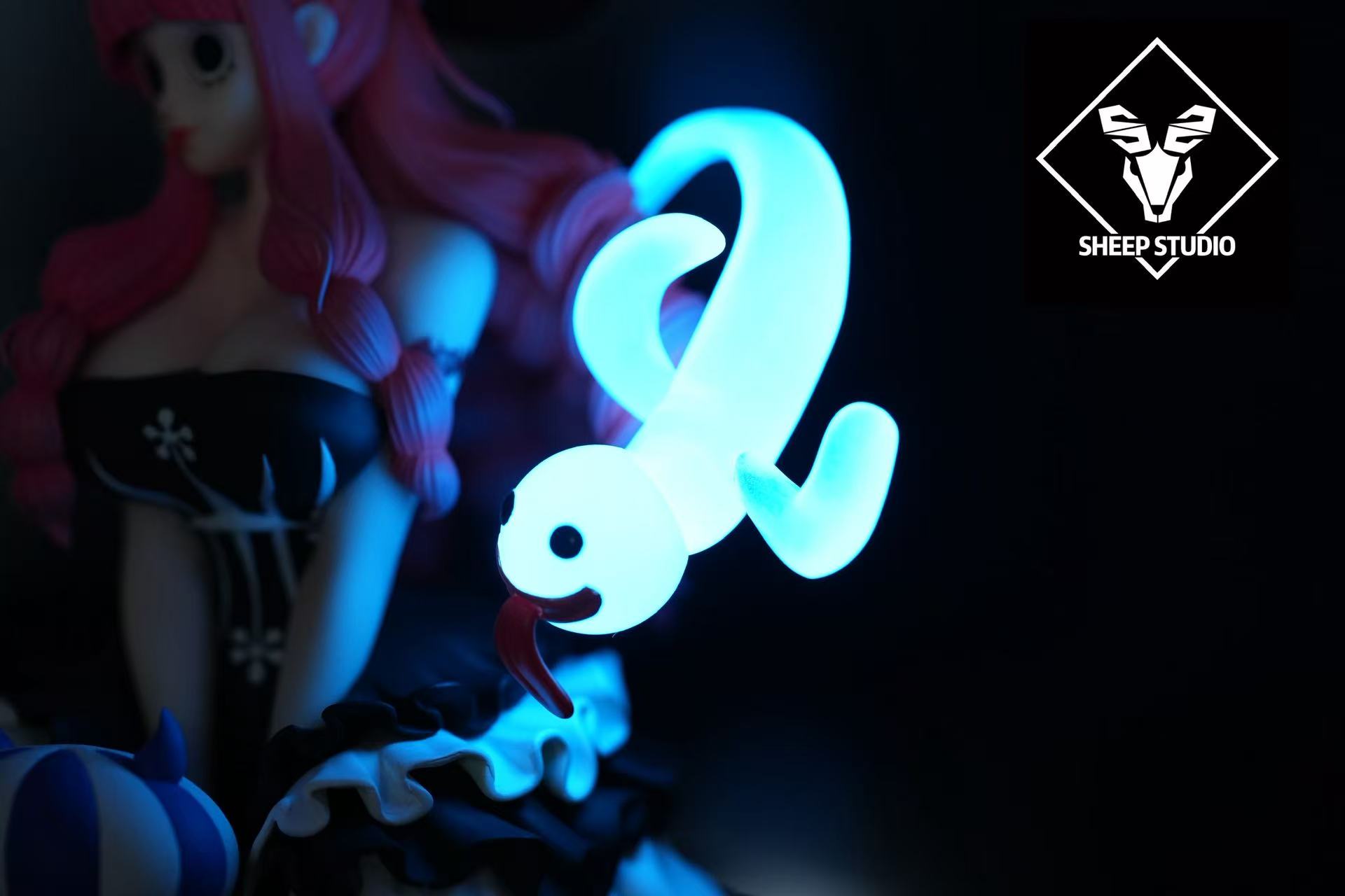 One Piece Ghost Princess Perona Sitting Model 3rd Edition Statue(GK) -Sheep Studio