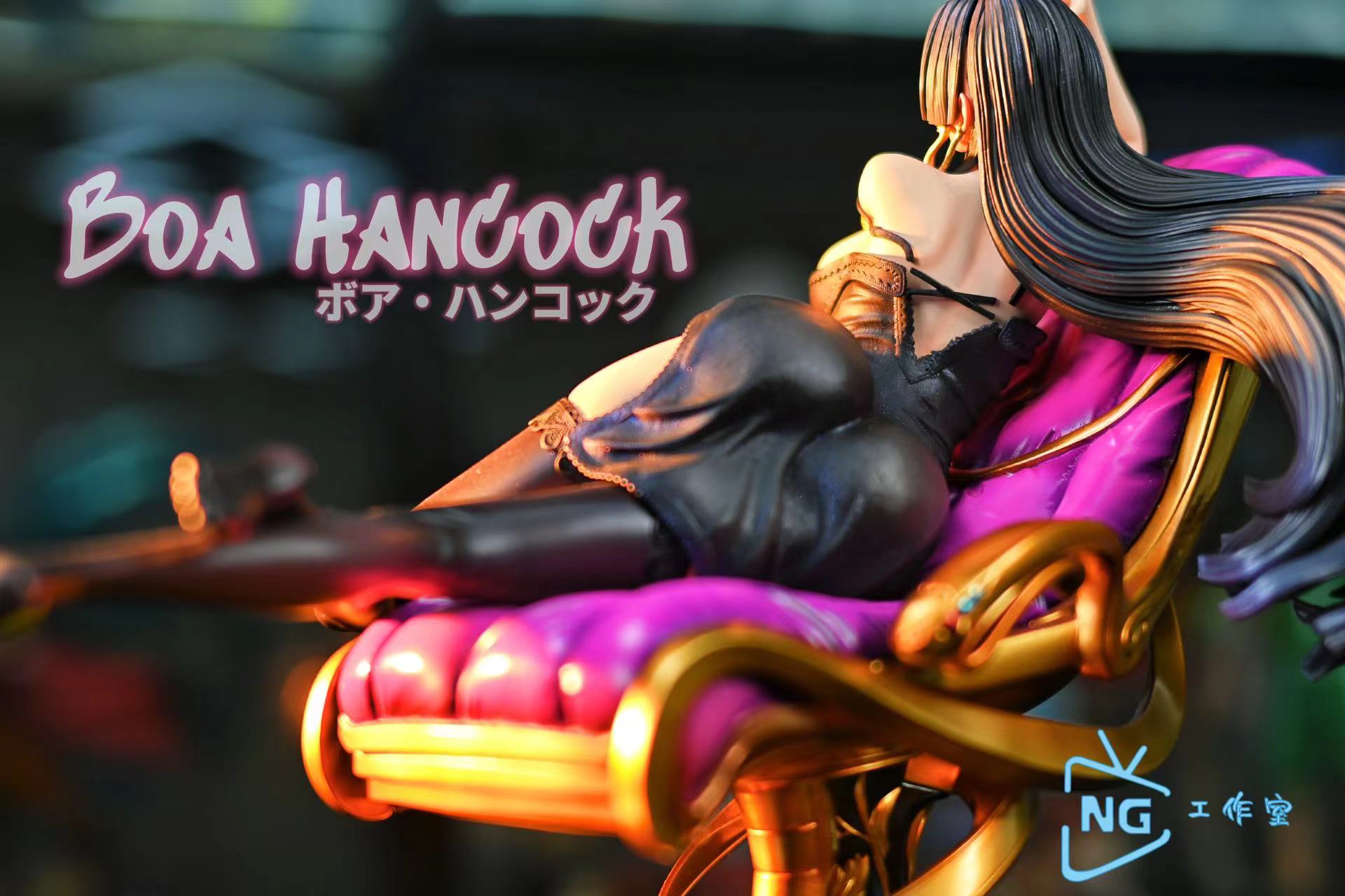 One Piece Sofa Series Sexy Boa Hancock Statue(GK) -NG Studio 