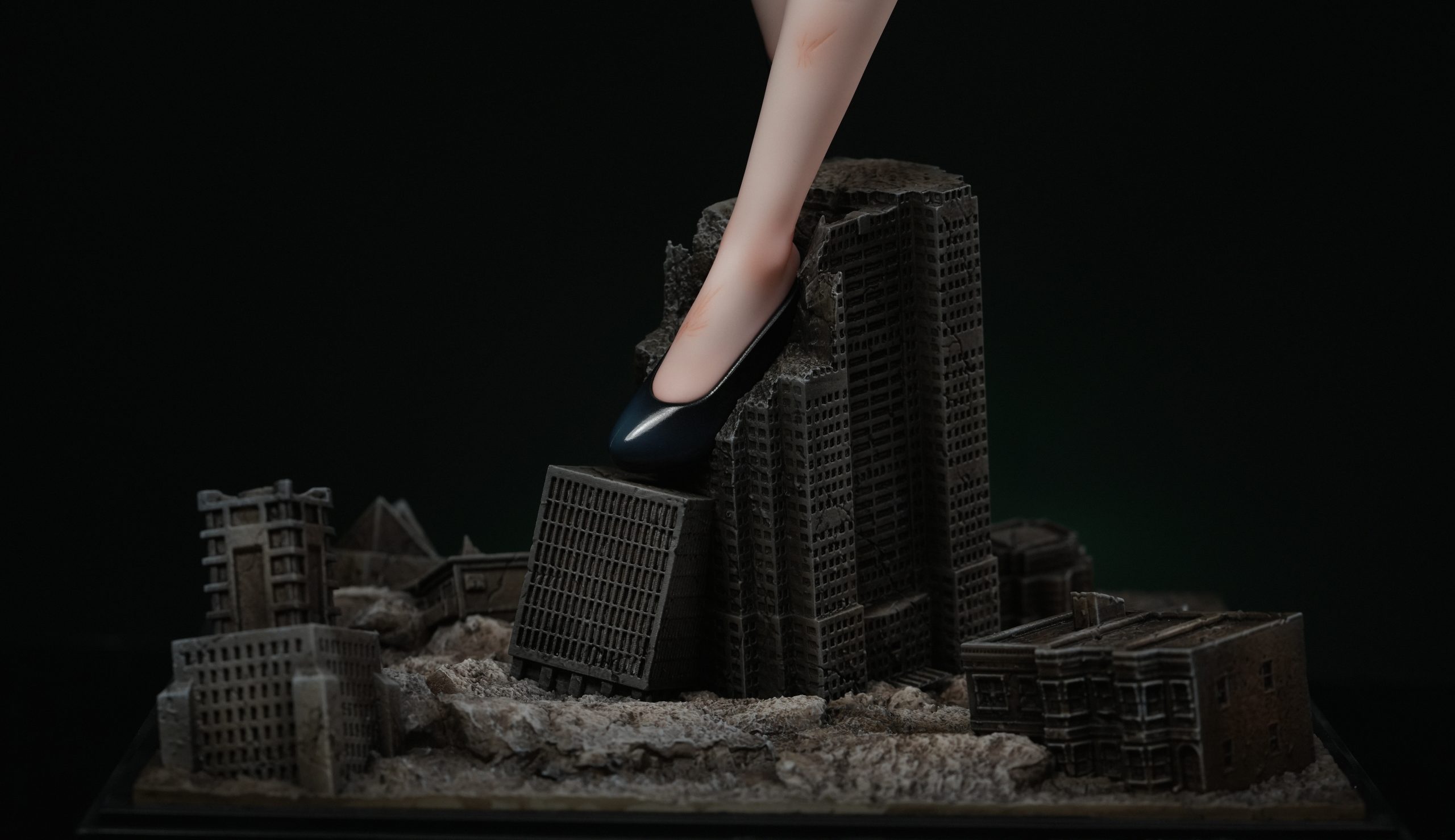 One Punch Man Tatsumaki The Tornado of Terror 1/4 Statue(GK) - HeRa Studio