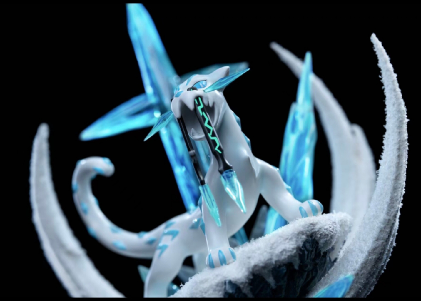 Pokemon Chien-Pao Statue(GK) -Xiao Ding Dang Studio 