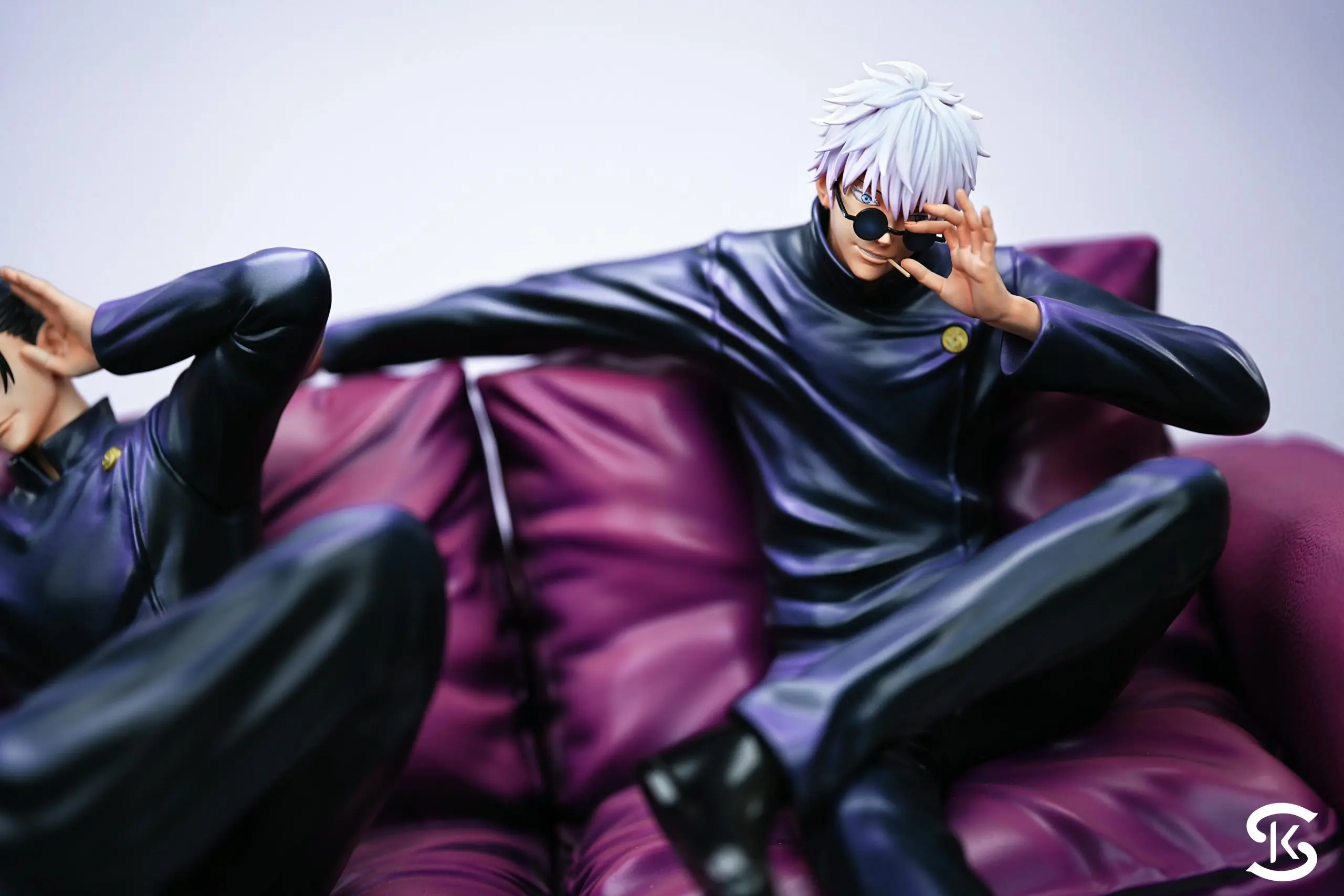 Jujutsu Kaisen Sofa Duo Suguru Geto & Satoru Gojo Statue(GK) - SK Studio