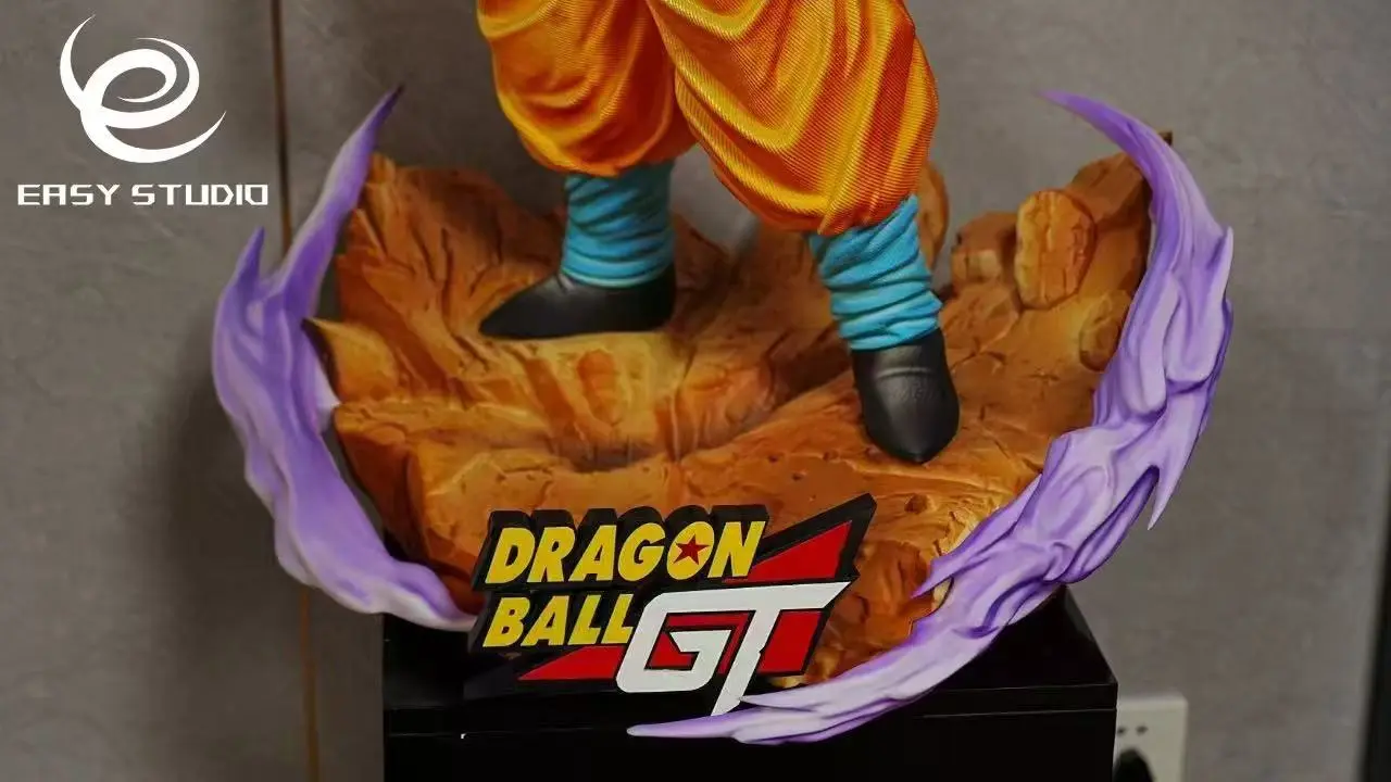 Dragon Ball GT #1 Super Saiyan 4 Goku Statue(GK) -Easy Studio 