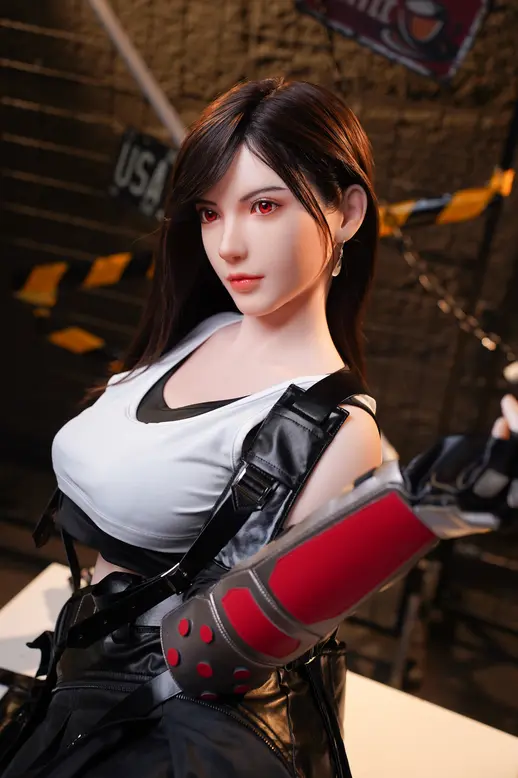 Ling Meng Studio - Final Fantasy 1/1 Tifa Full Silicone Action Figure (Adult 18+)