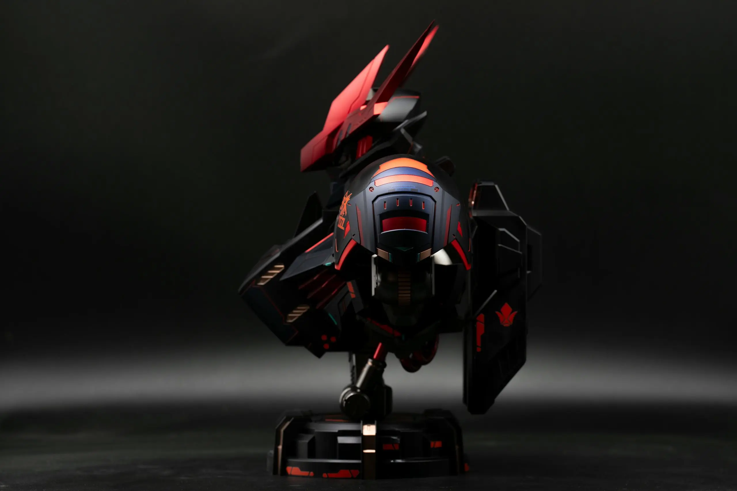 HH Mo Xing Gong Fang Studio - Gundam Battle 1/30 ASW-G-08 Gundam Barbatos Lupus Rex Bust Assembly ModelPainted Finished Statue (GK)