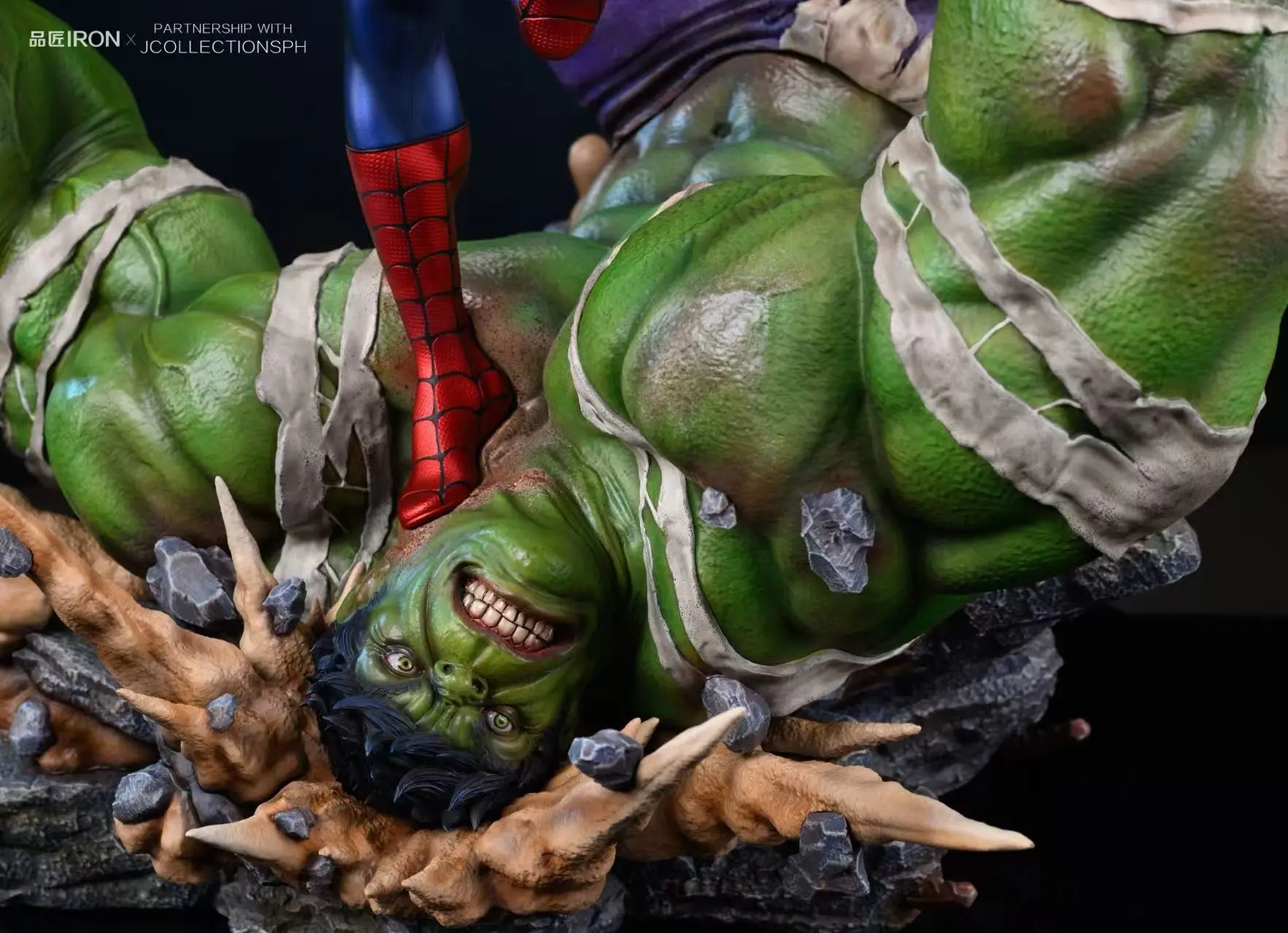 IRON Studio - Marvel MQ065 Spider Man vs Hulk Statue(GK)