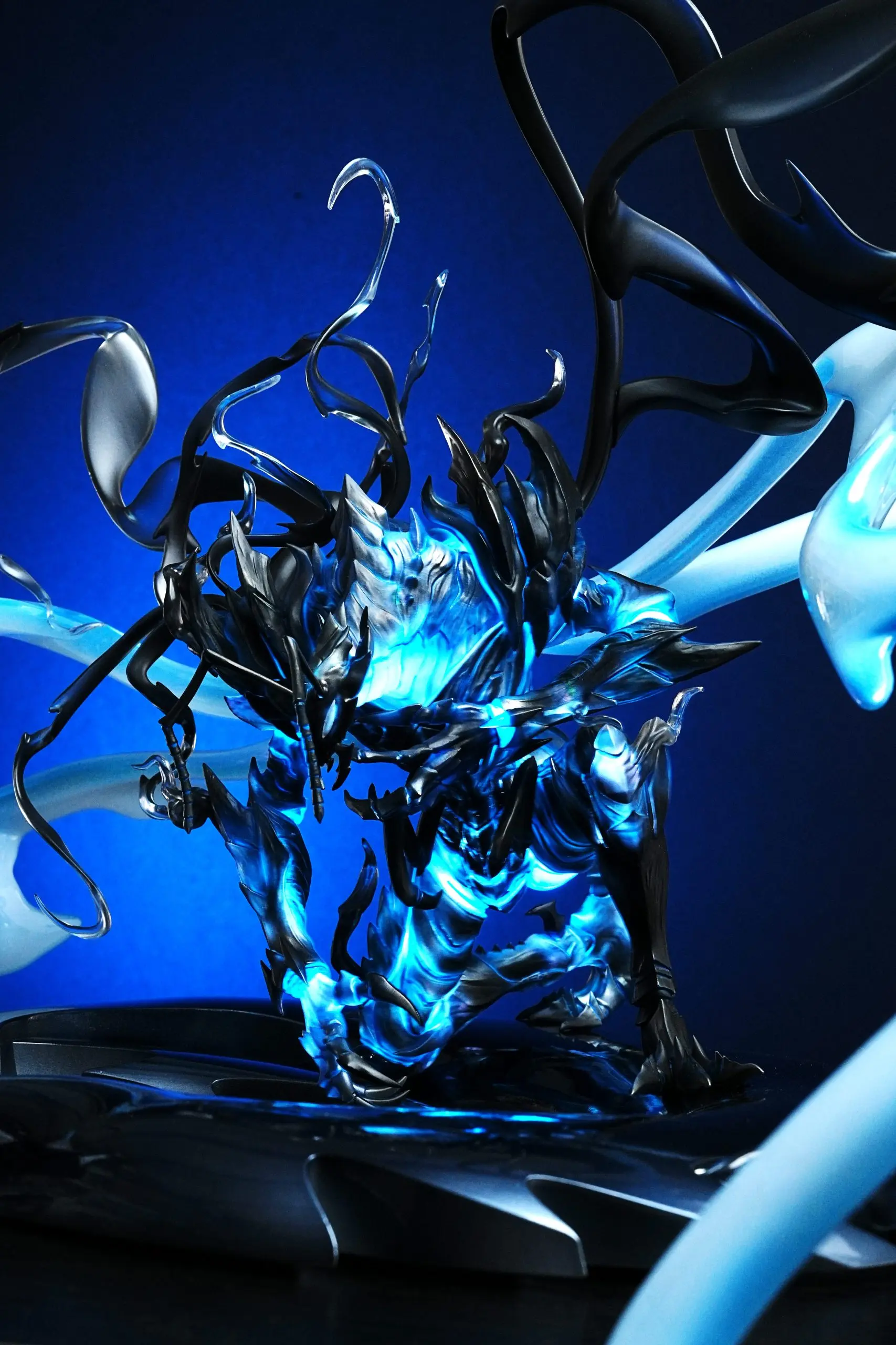 Four Horsemen Studio - Solo Leveling Sung Jin Woo & Ant King Beru Statue(GK)