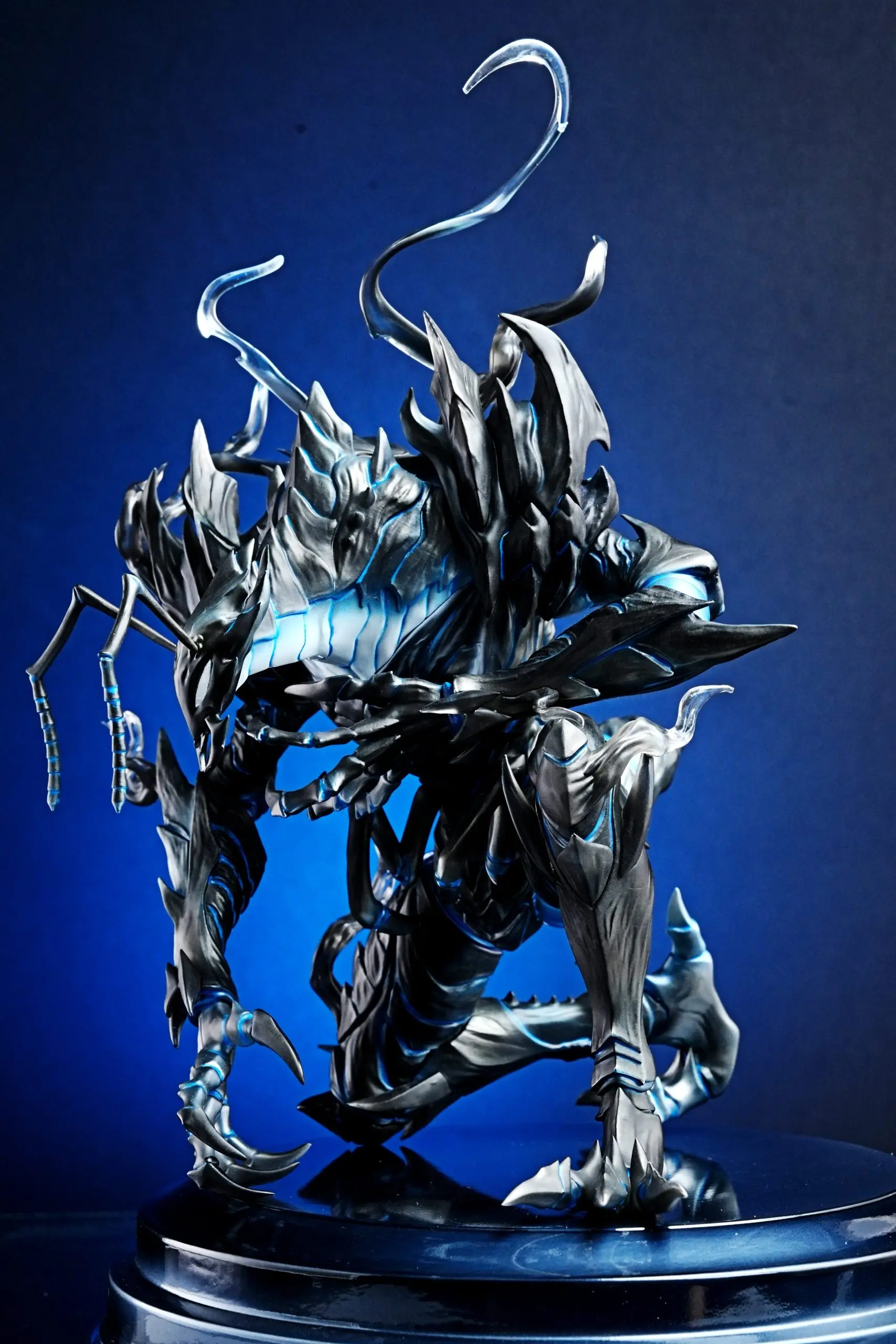 Four Horsemen Studio - Solo Leveling Sung Jin Woo & Ant King Beru Statue(GK)