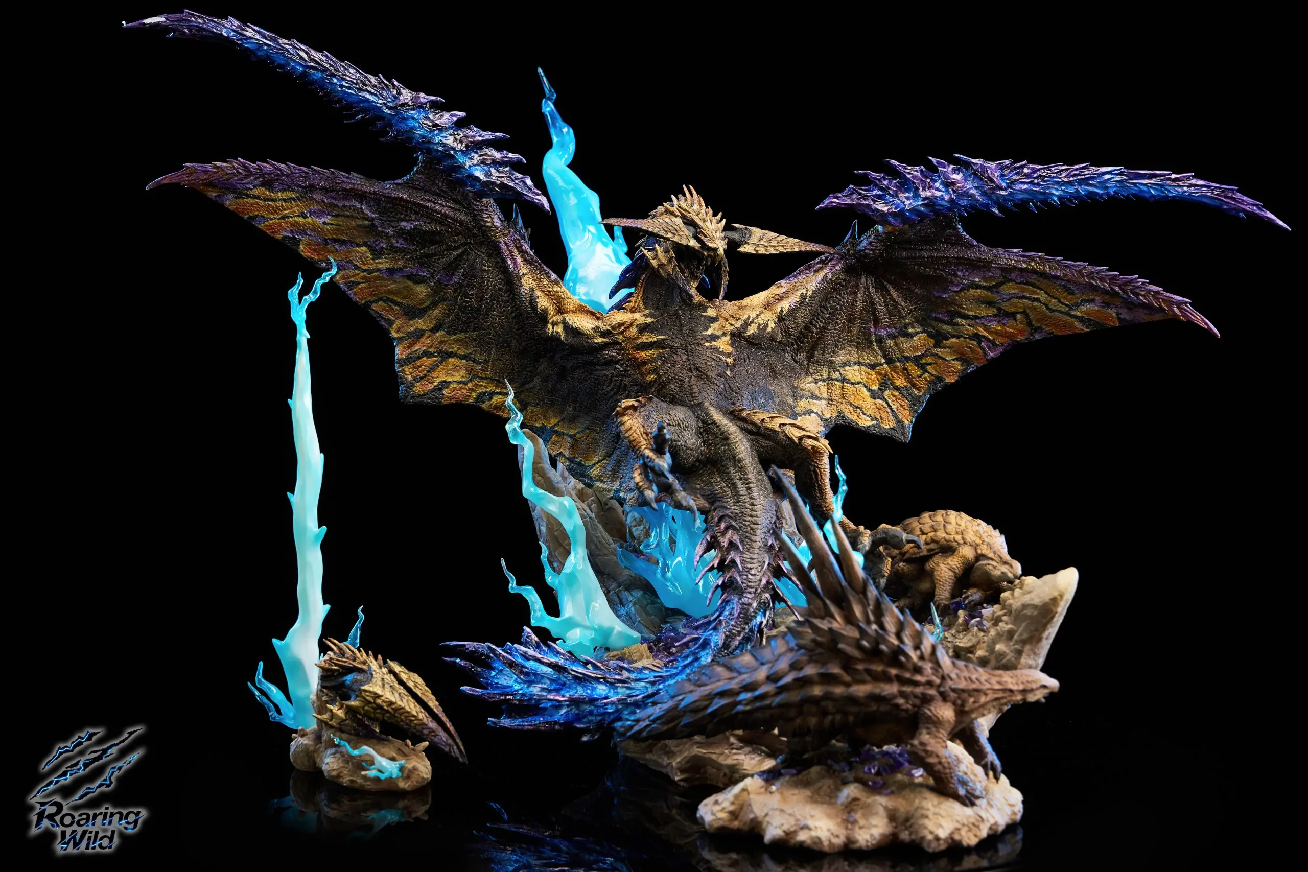 Roaring Wild Studio -Monster Hunterl  Anniversary Limited Rey Dau Statue