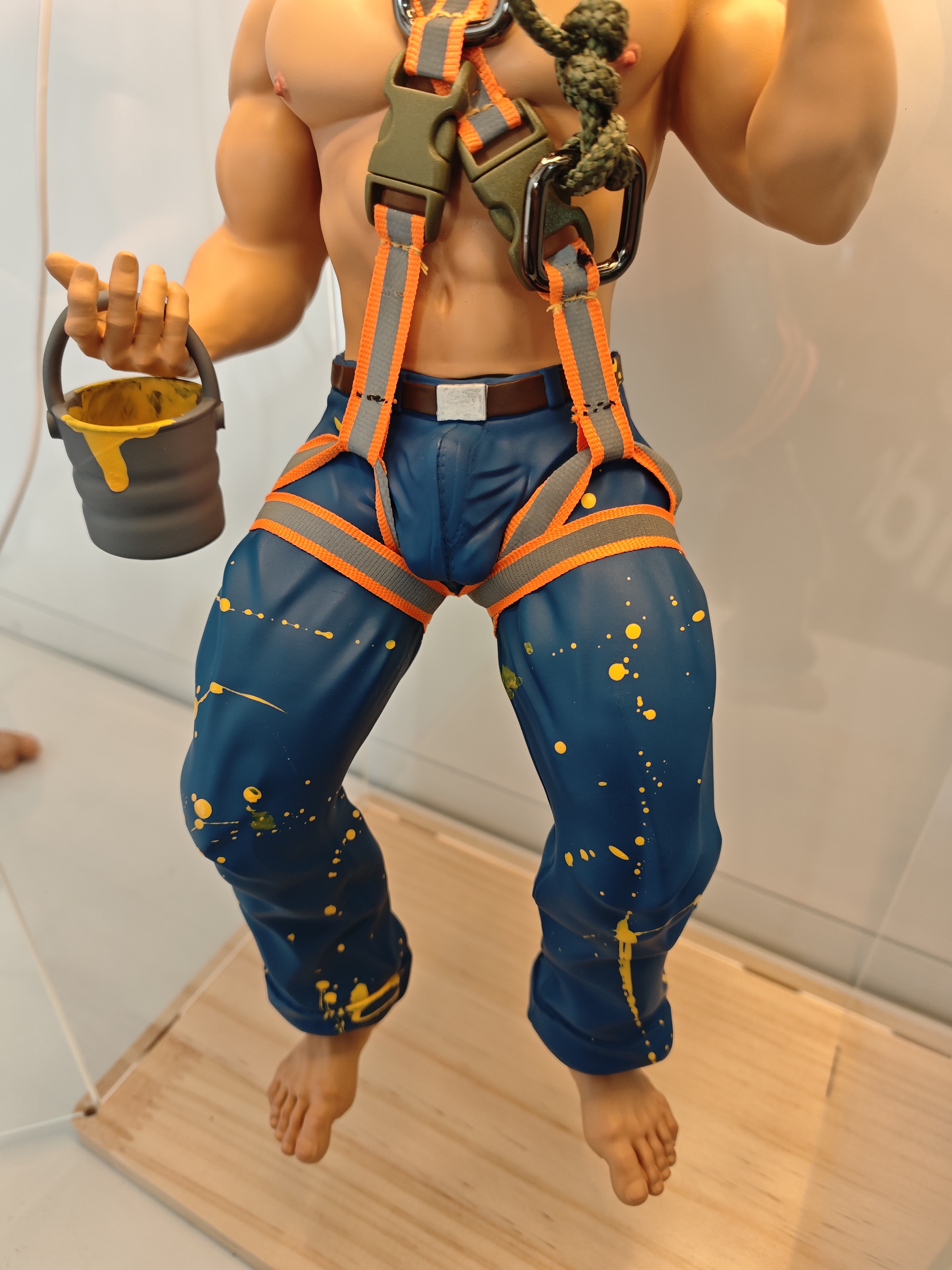 Salted Fish -Painter Statue  (Licensed)