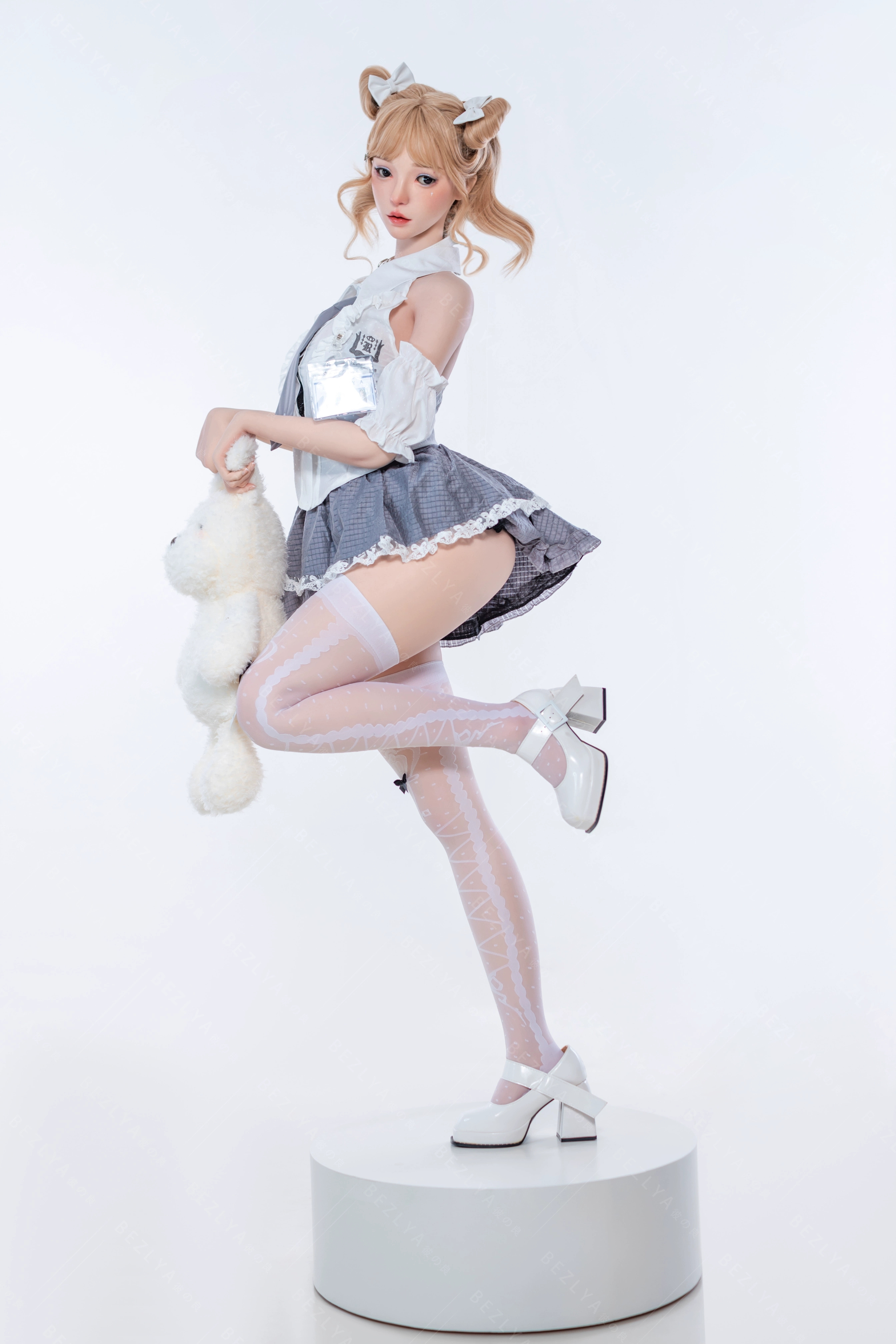 Bezlya - Little Cake - Qingtang - 2.2CF Series No.1 Makeup 1/1 Scale Silicone Doll (Licensed) Statue 