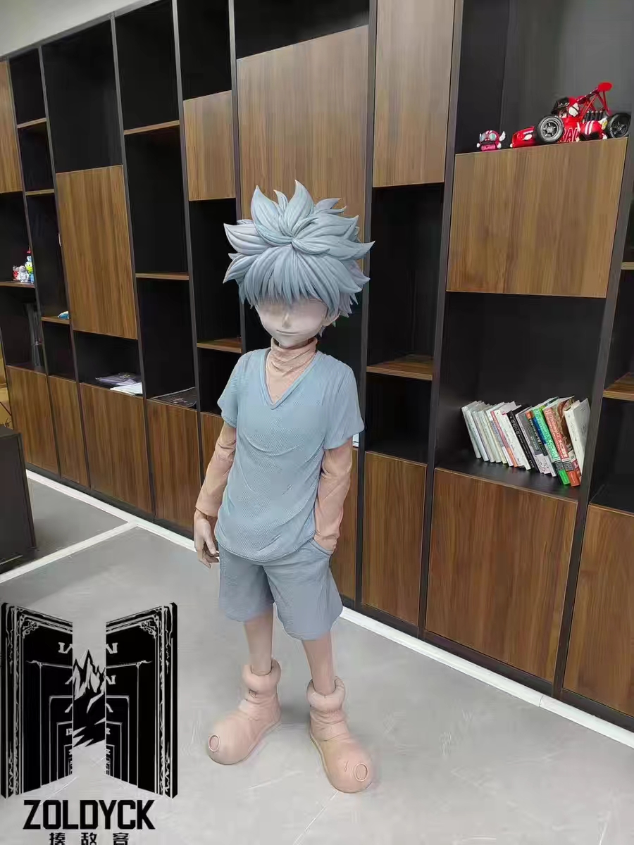 Zoldyck Studio - Killua 1/1 Life-Size Statue Hunter x Hunter 