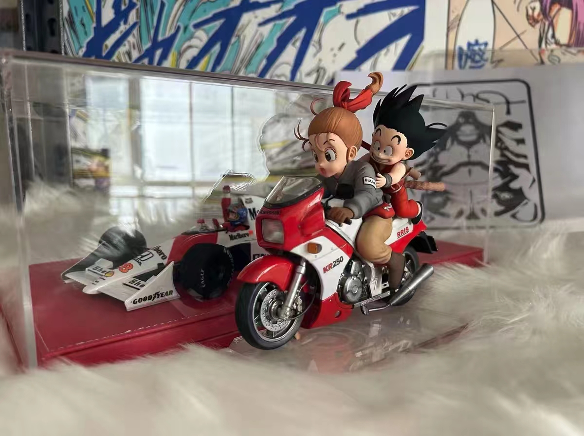 SGJ Studio - Bulma X Son Goku Motorcycle Dragon Ball Statue