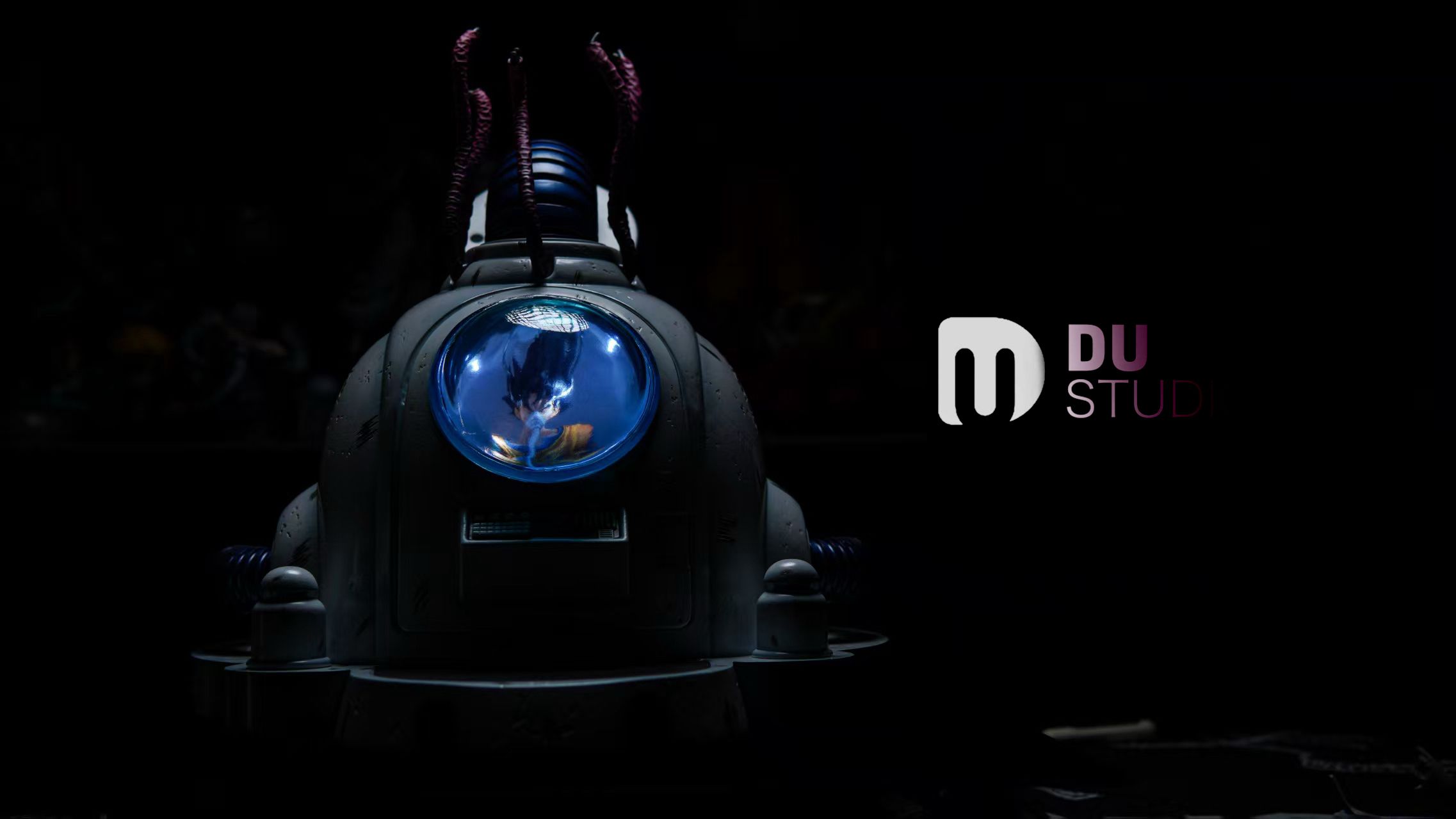 Du Studio  Goku Healing Pod Dragon Ball