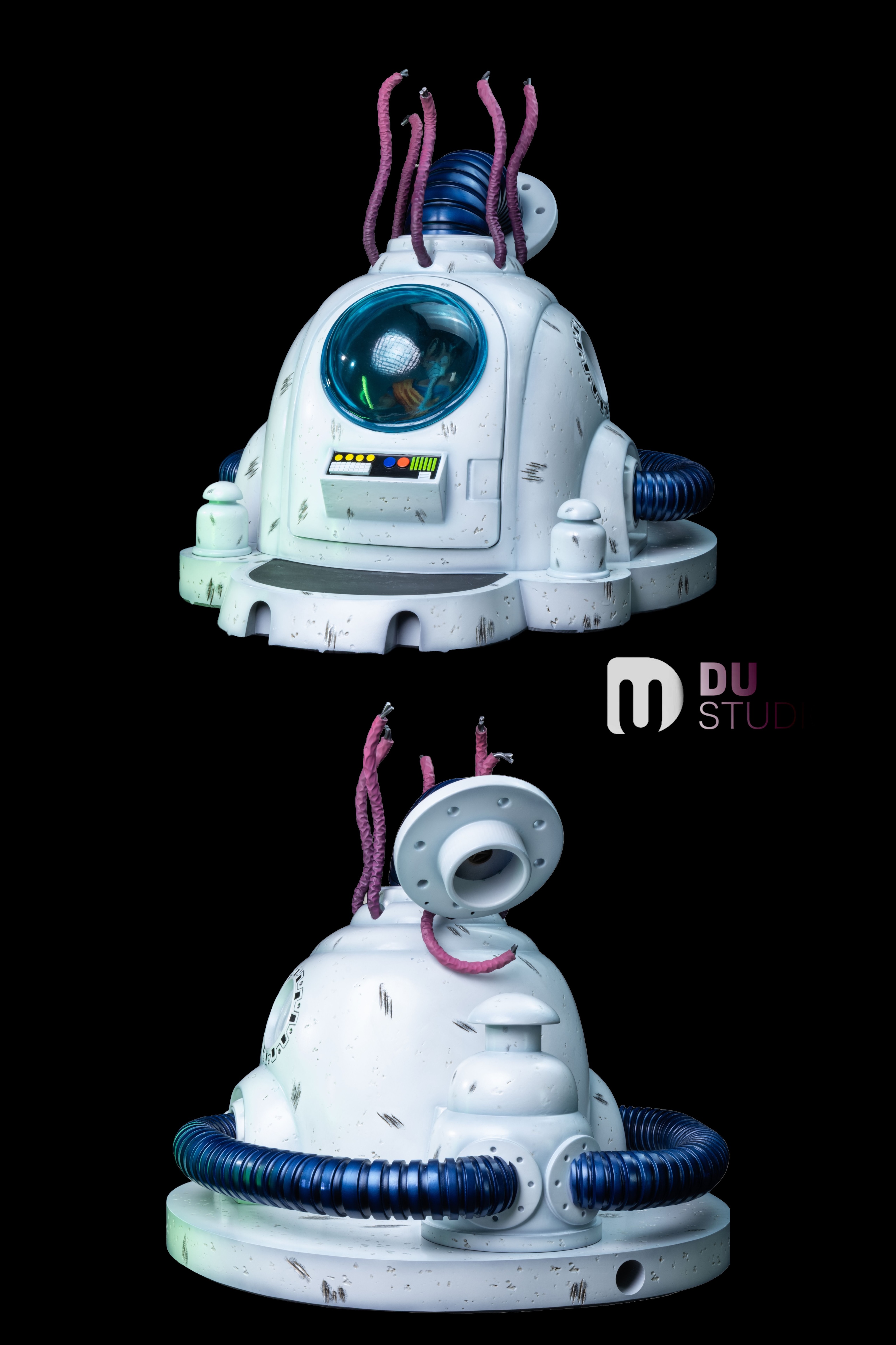 Du Studio  Goku Healing Pod Dragon Ball