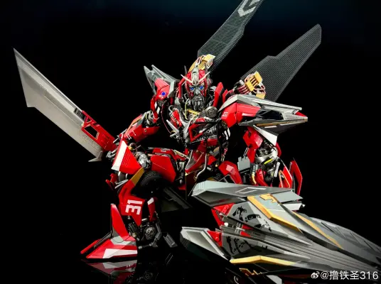 Lu Tie Sheng - Transformers Sentinel Prime DLX scale alloy finished product SP-316 (Licensed)Statue(GK)