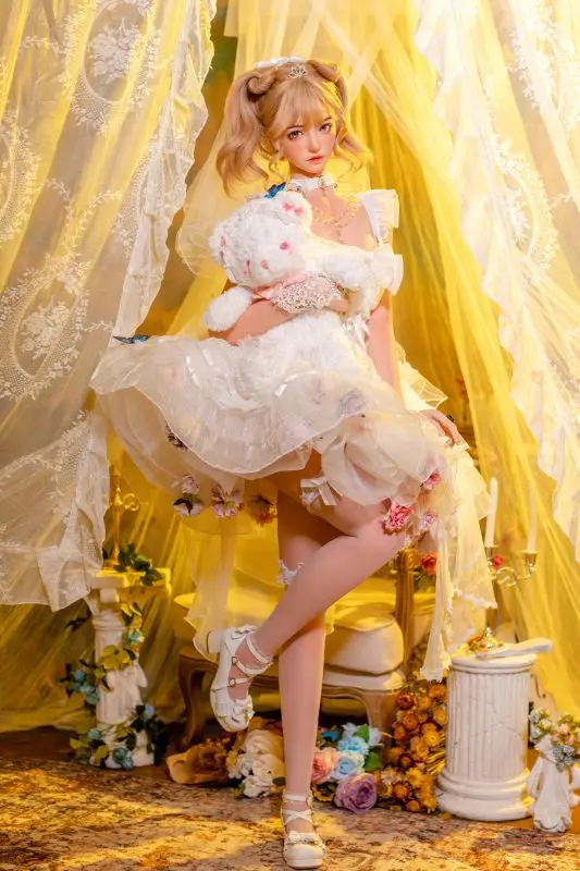 Bi Zhi Liang - Blue Dream Butterfly-Oleander No1 Makeup 1/1 silicone action figure (Licensed)