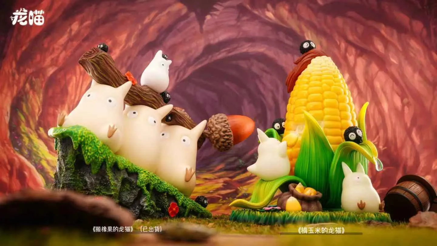Long Miao Studio - My Neighbor Totoro Totoro Picking Corn Statue 
