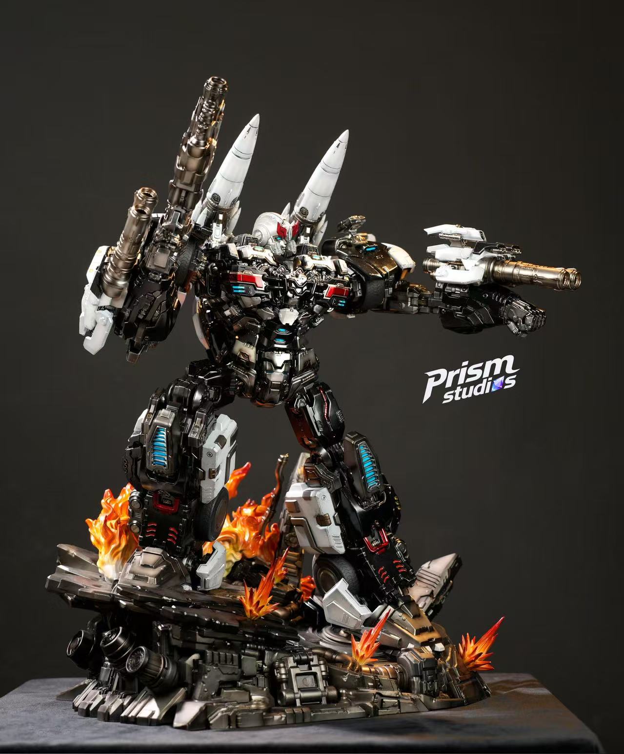 Prism Studio Prowl Transformers