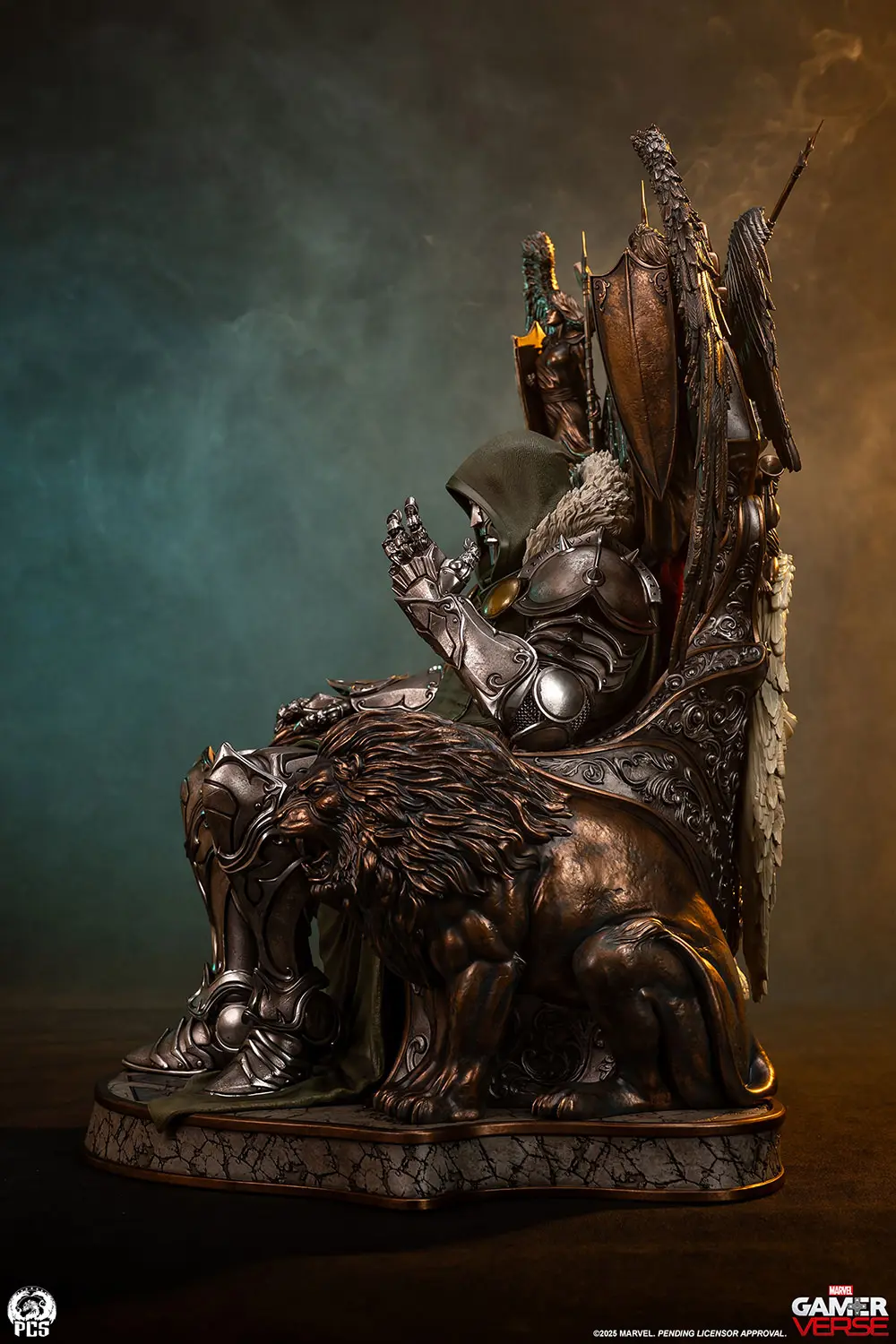 Premium Collectibles studio - Dr. Doom (Licensed) Statue