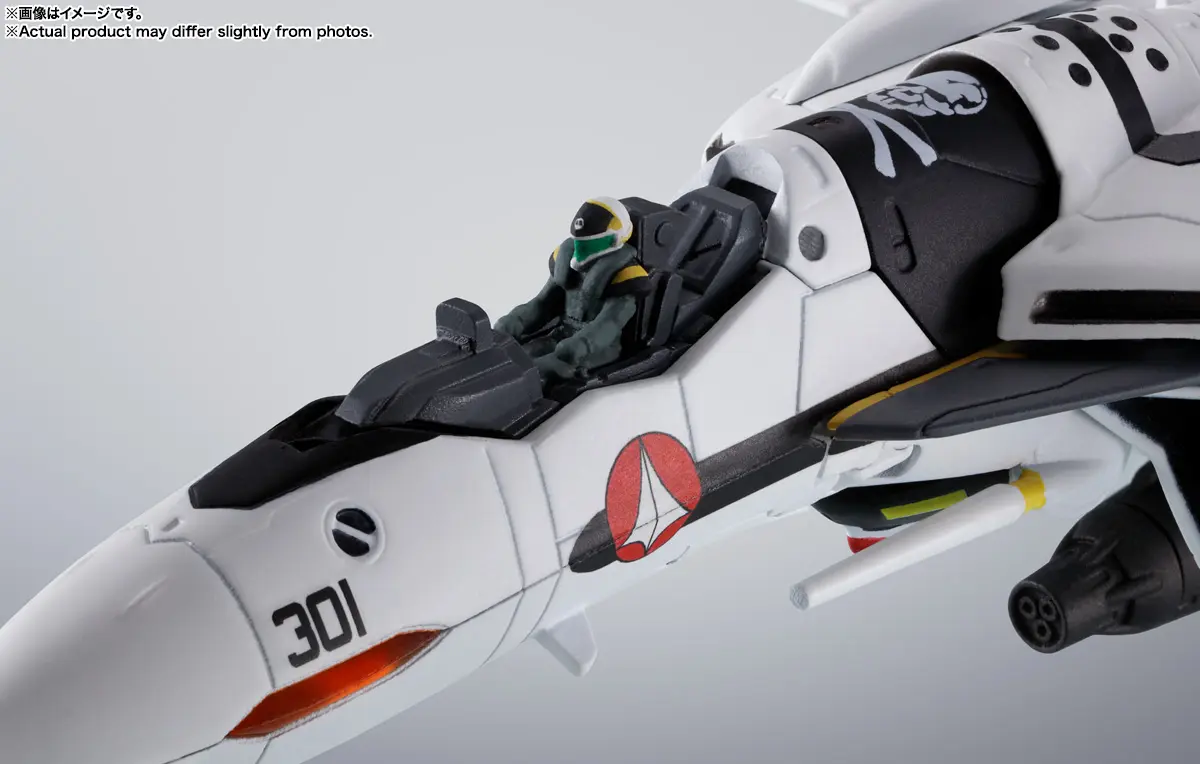 BANDAI SPIRITS - HI-METAL R VF-0S Phoenix (Roy Focker Unit) QF-2200D-B Ghost Macross Zero (Licensed)Statue(GK)