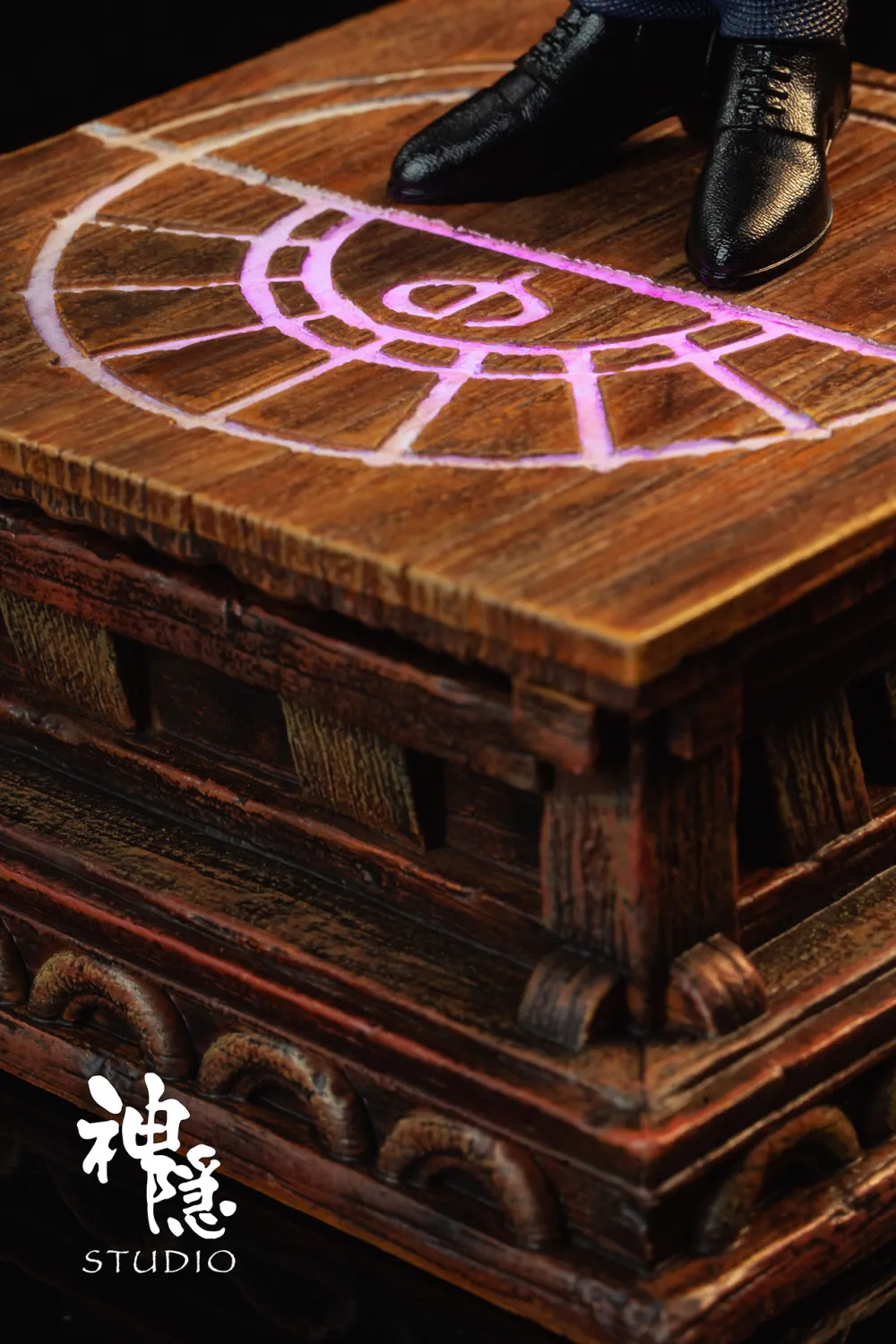 ShenYin Studio - Howl's Moving Castle howl Statue 