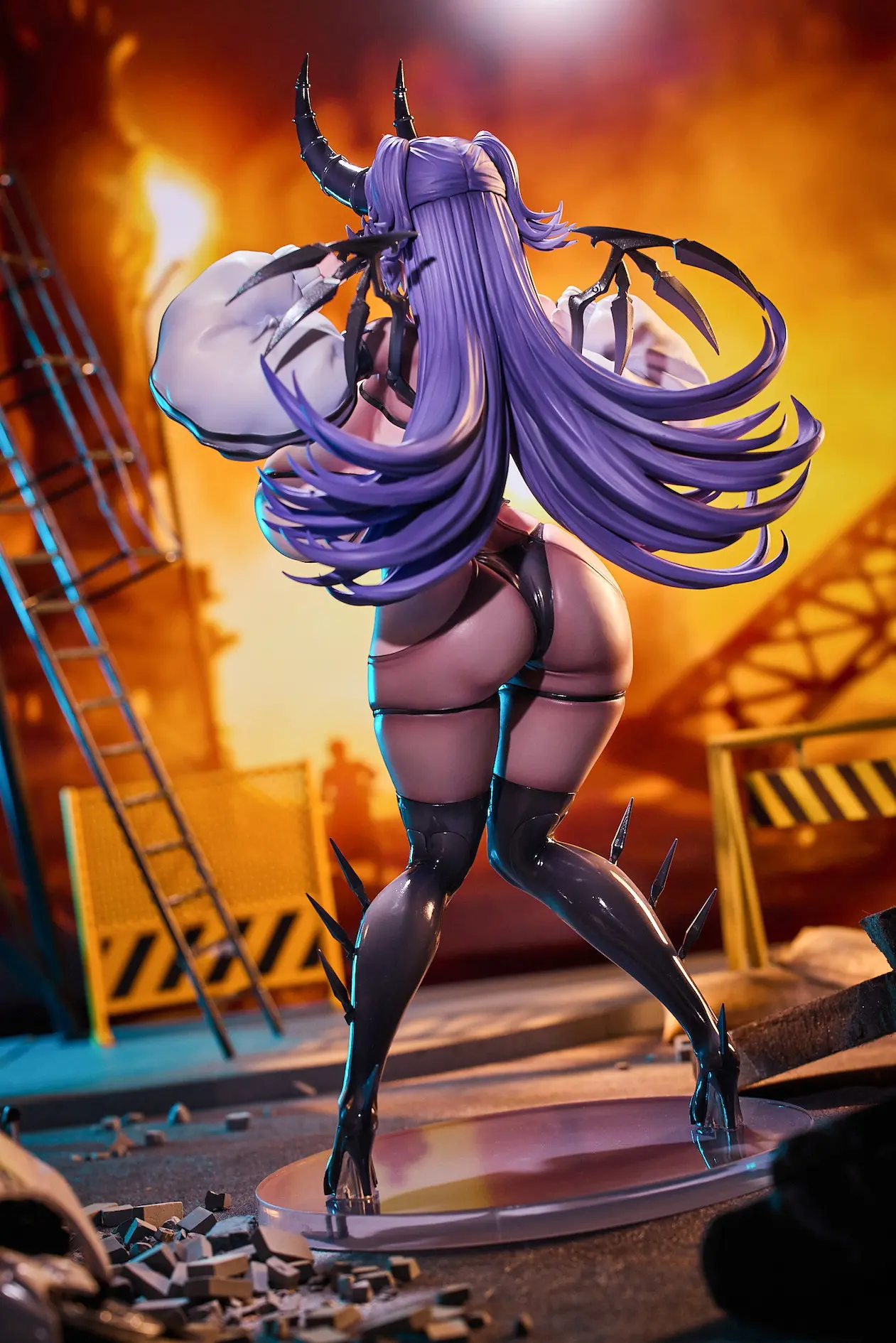 Lovely - Lord of Hell Paimon illustrated by Mataro 1/6 scale Figure (Licensed)Statue(GK) (Adult 18+)