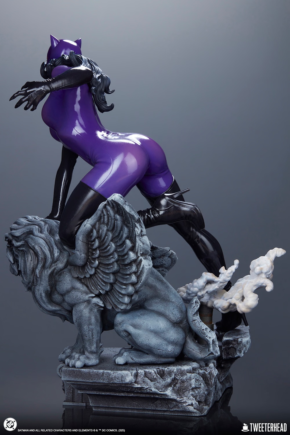 Sideshow x Tweeterhead 1/4 Catwoman Purple Edition GK Pre-sale