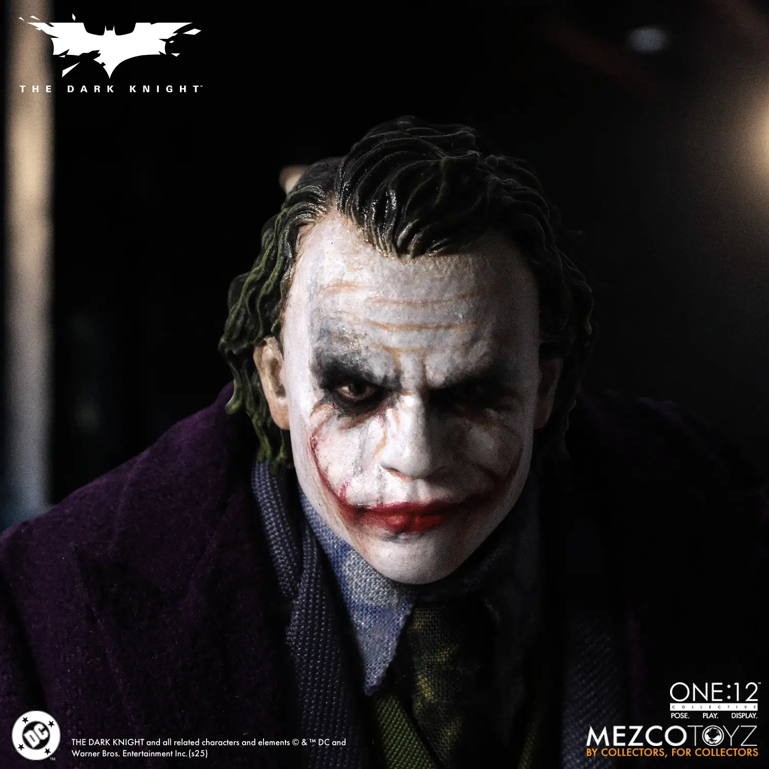 Mezco Studio - 1/12 The Dark Knight: The Joker (Licensed)Statue (GK)