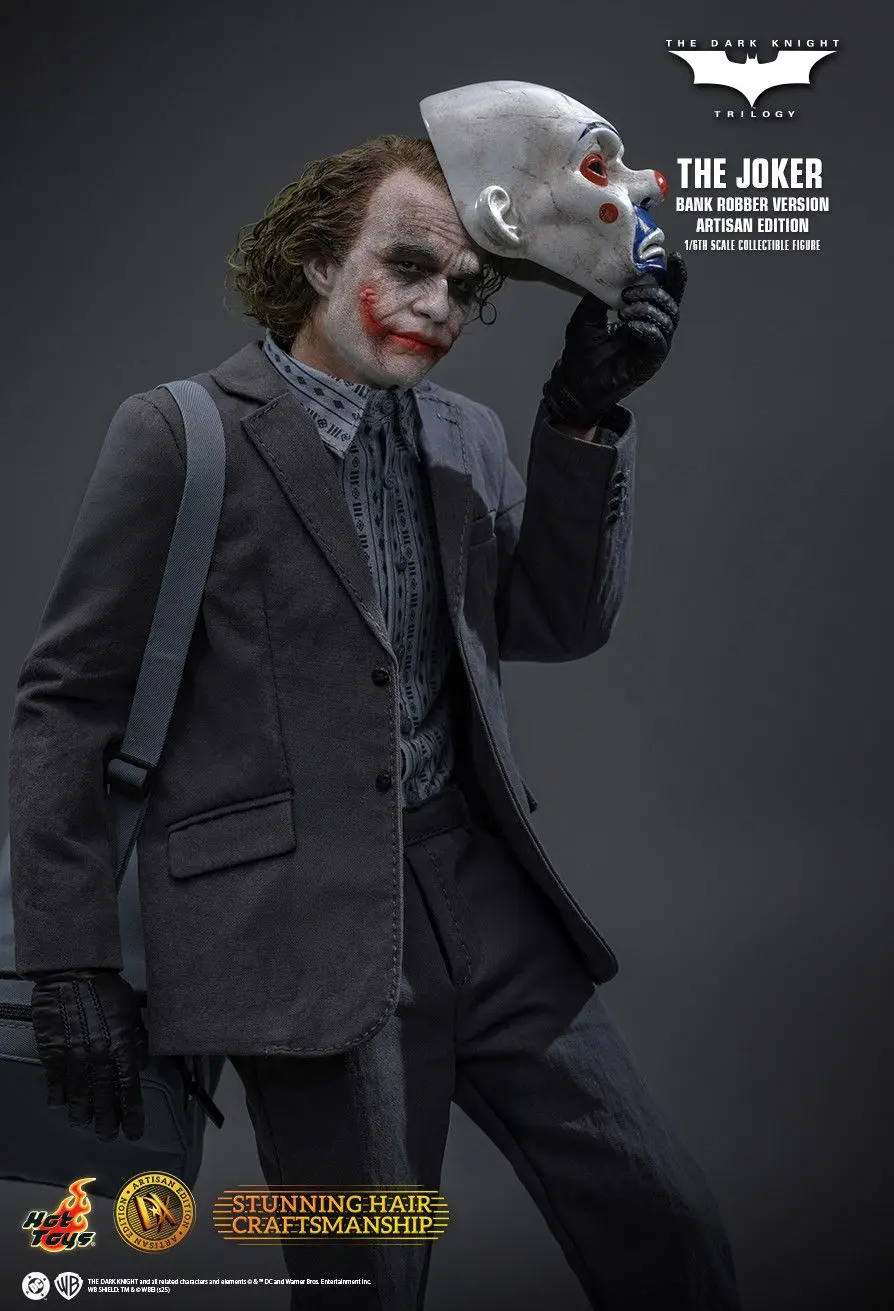 Hottoys - The Dark Knight Trilogy The Joker (Bank Robber Version) 1/6th scale Collectible Figure DX50 (Licensed)Action Figure
