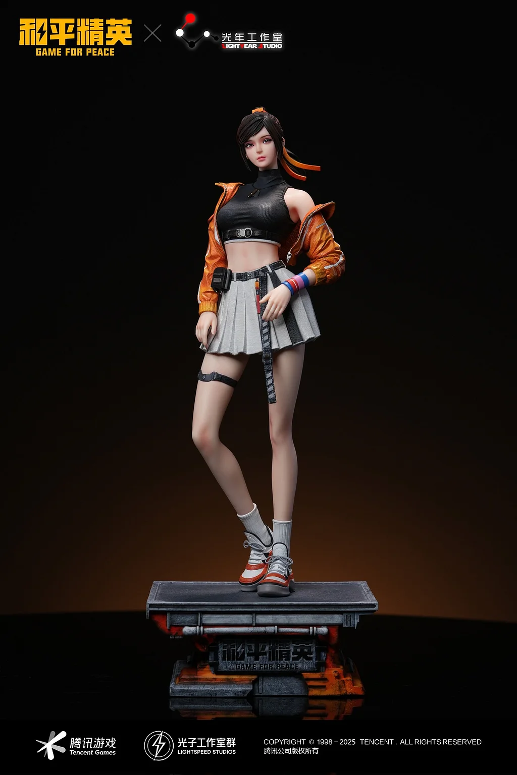 Light Year Studios-Jili & Helmet Man – PUBG Resin Statue